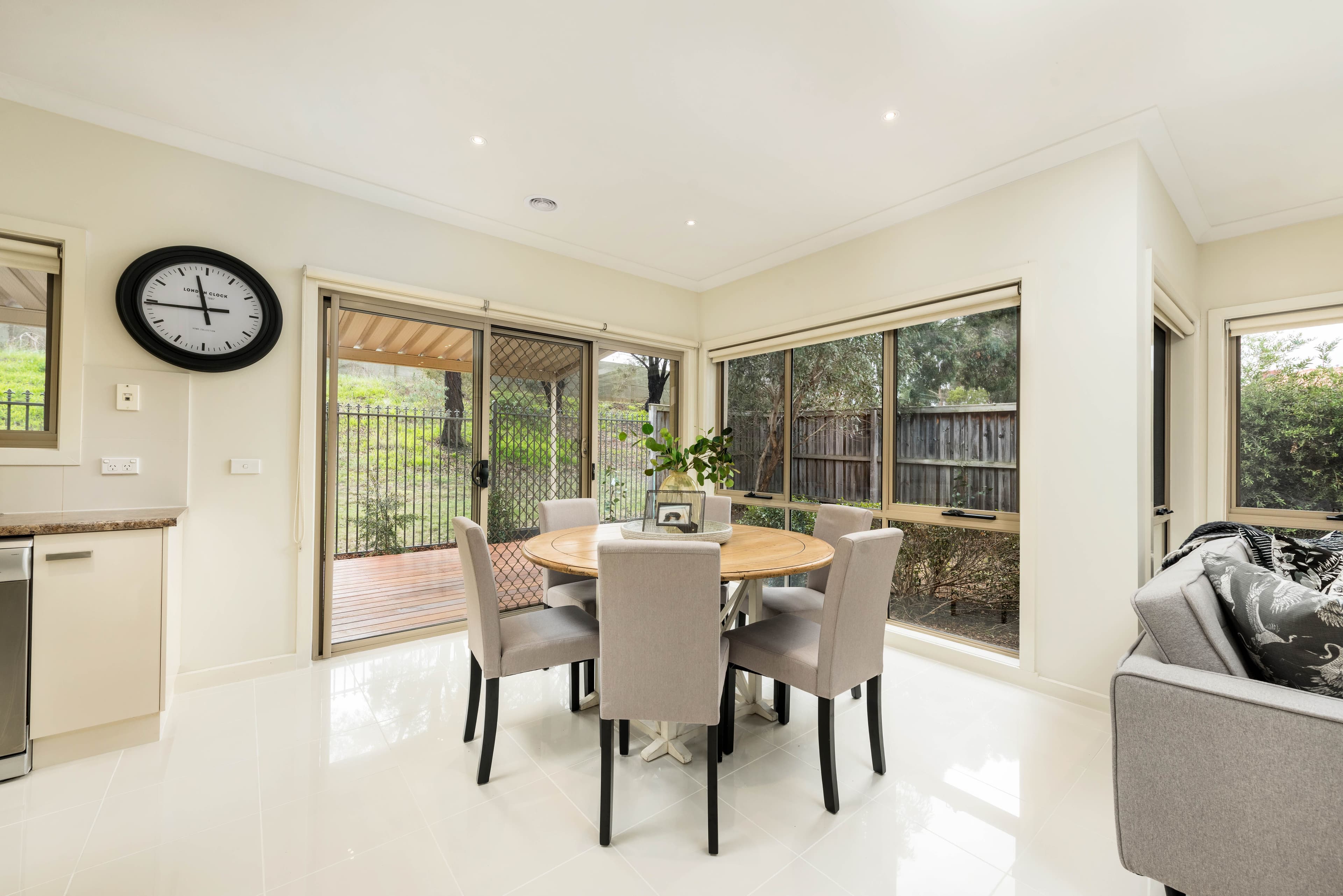 3 Coyne Walk, Bundoora VIC 3083, Bundoora - Thumbnail 4