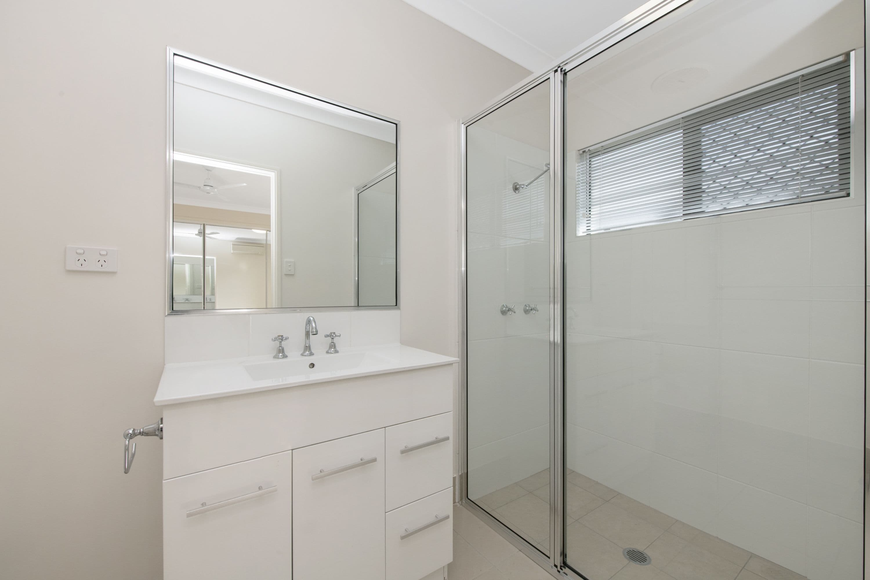 14 Skardon Place, Kelso QLD 4815, Kelso - Thumbnail 4