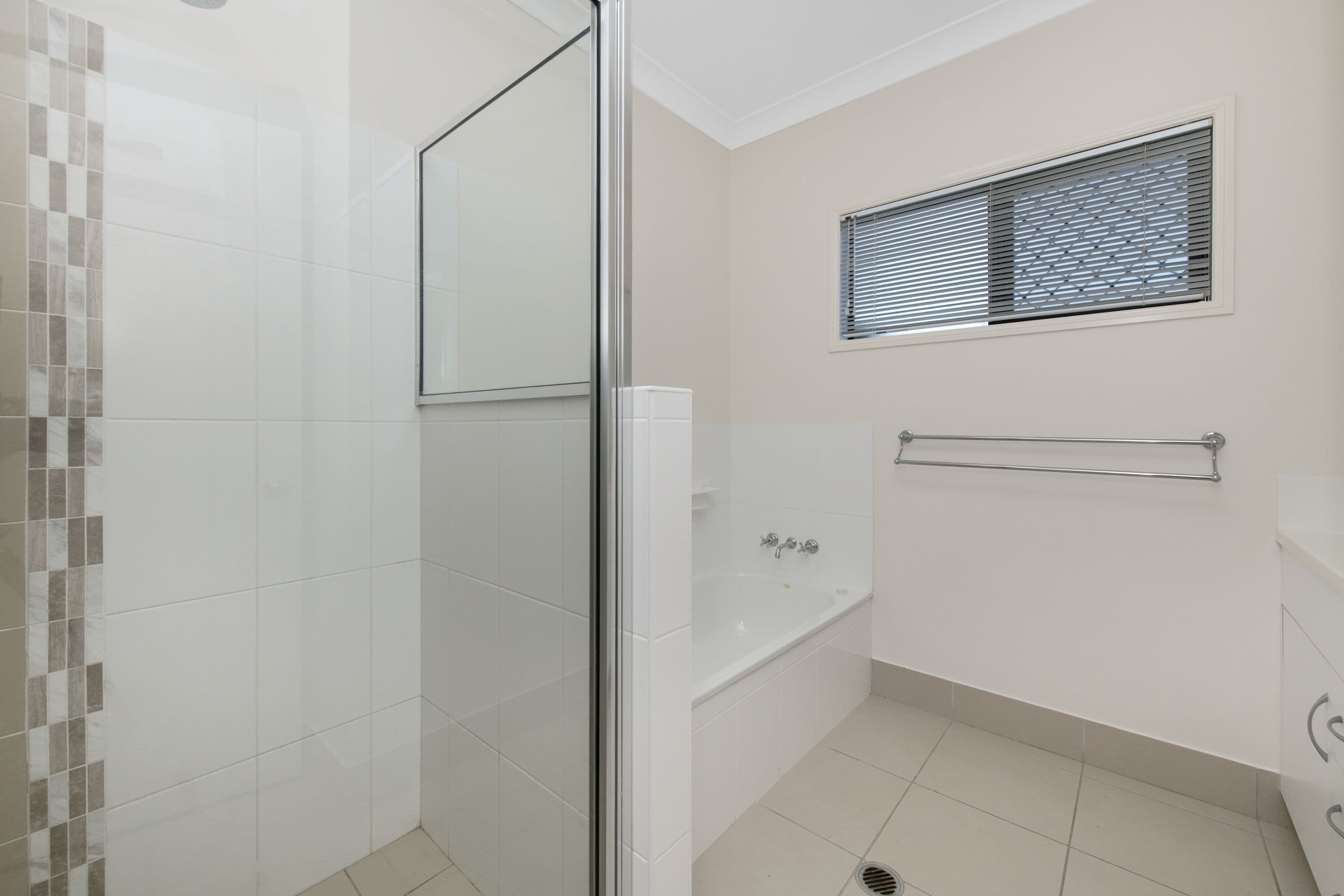 14 Skardon Place, Kelso QLD 4815, Kelso - Thumbnail 7
