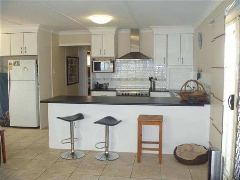 26 Busteed Street, WEST GLADSTONE QLD 4680, West Gladstone - Thumbnail 2