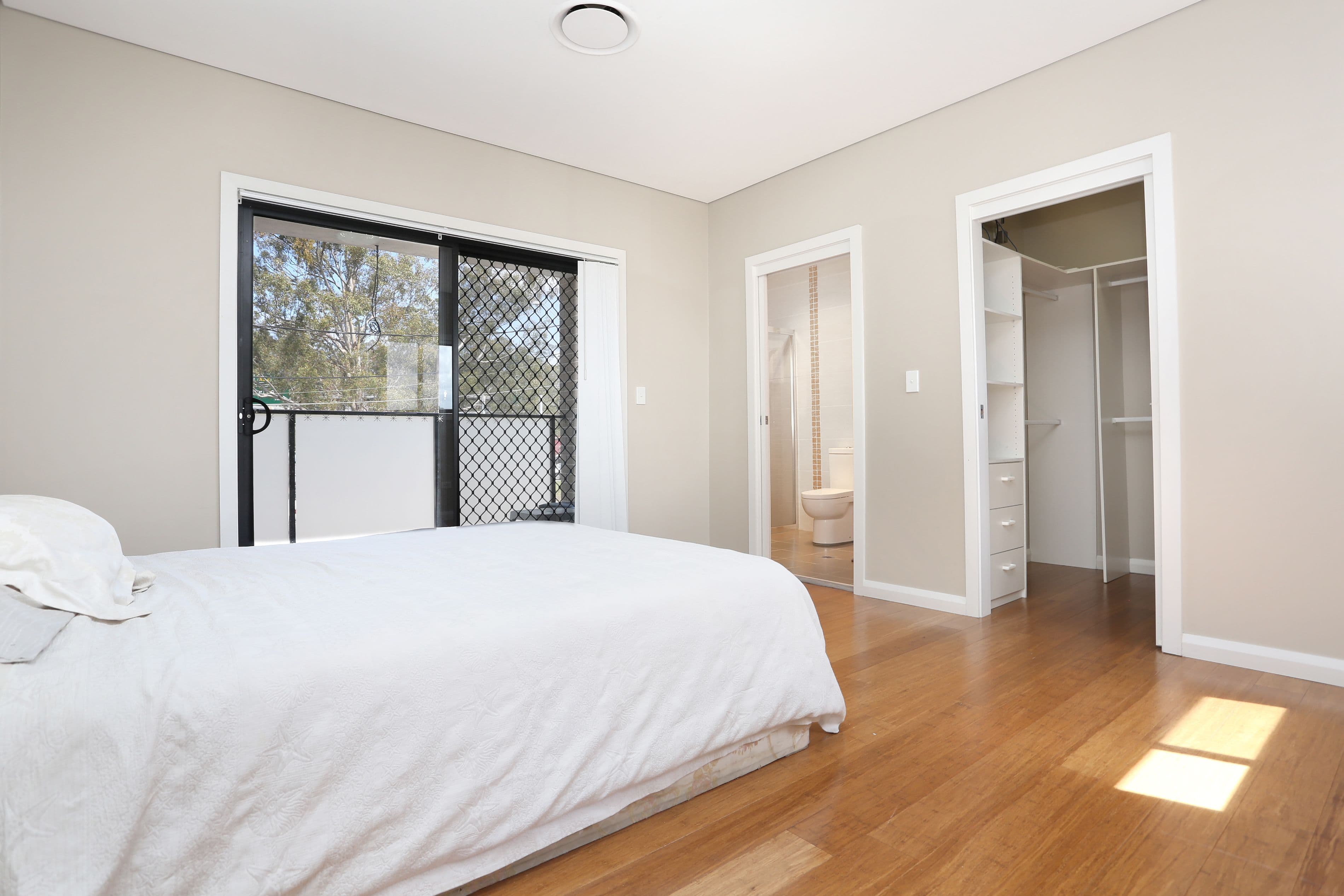 970 Woodville Road, Villawood - Thumbnail 5