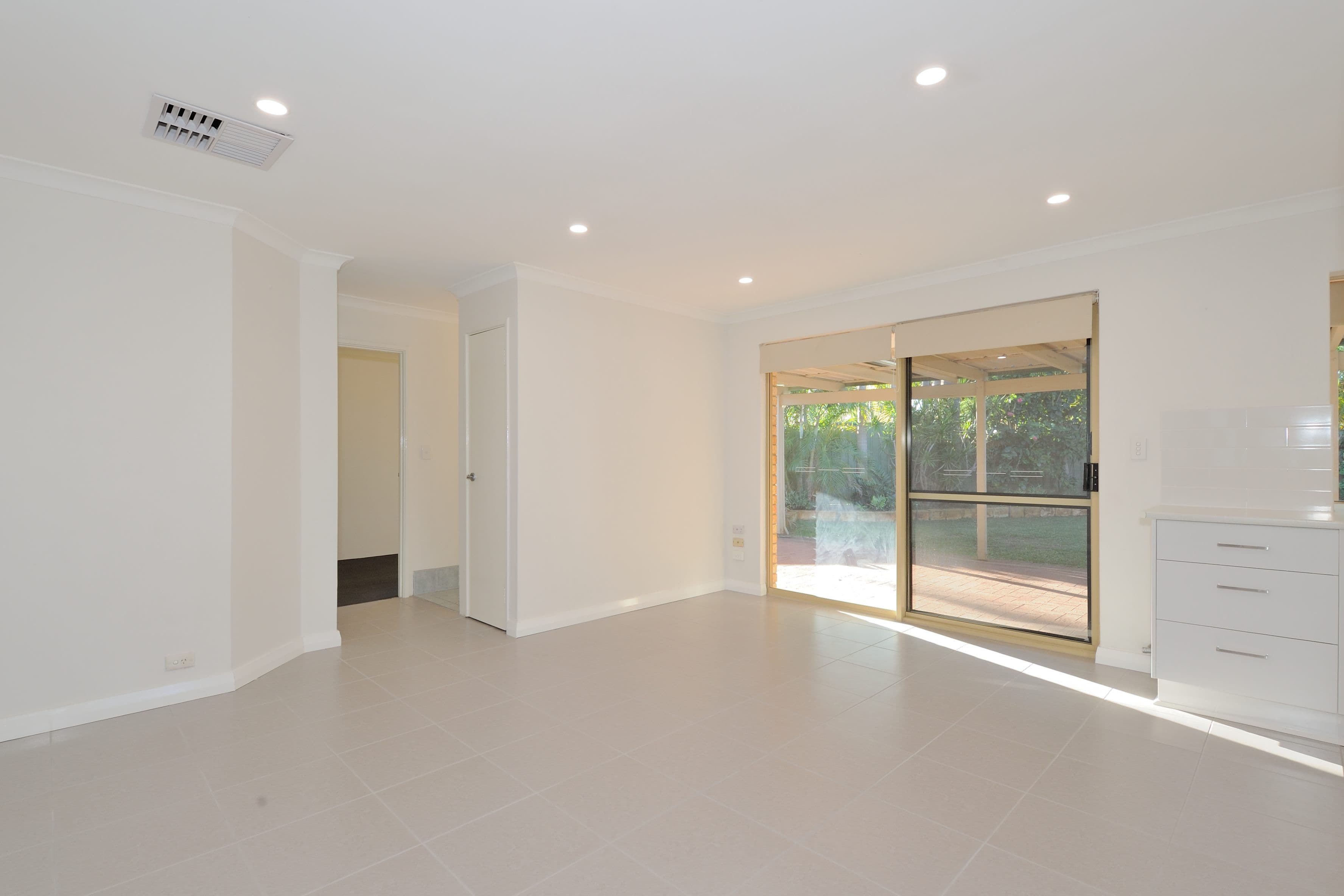 5 Corella Court, Ballajura WA 6066, Ballajura - Thumbnail 7