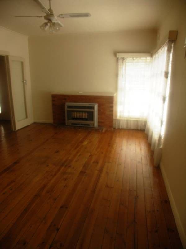 21 Autumn Avenue, LOCKLEYS SA 5032, Lockleys - Thumbnail 2