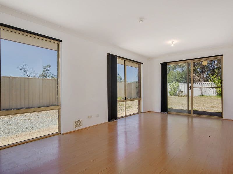 133 Challenger Avenue, Parmelia WA 6167, Parmelia - Thumbnail 3