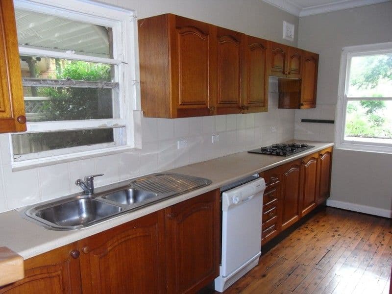 36 Midlothian Avenue, BEVERLY HILLS NSW 2209, Beverly Hills - Thumbnail 2