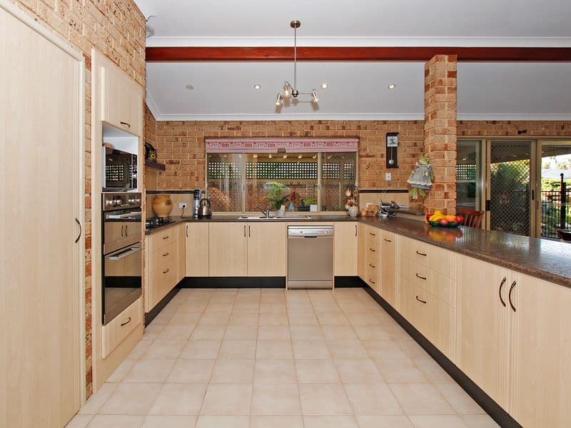 37 Rhine Crescent, BEECHBORO WA 6063, Beechboro - Thumbnail 3