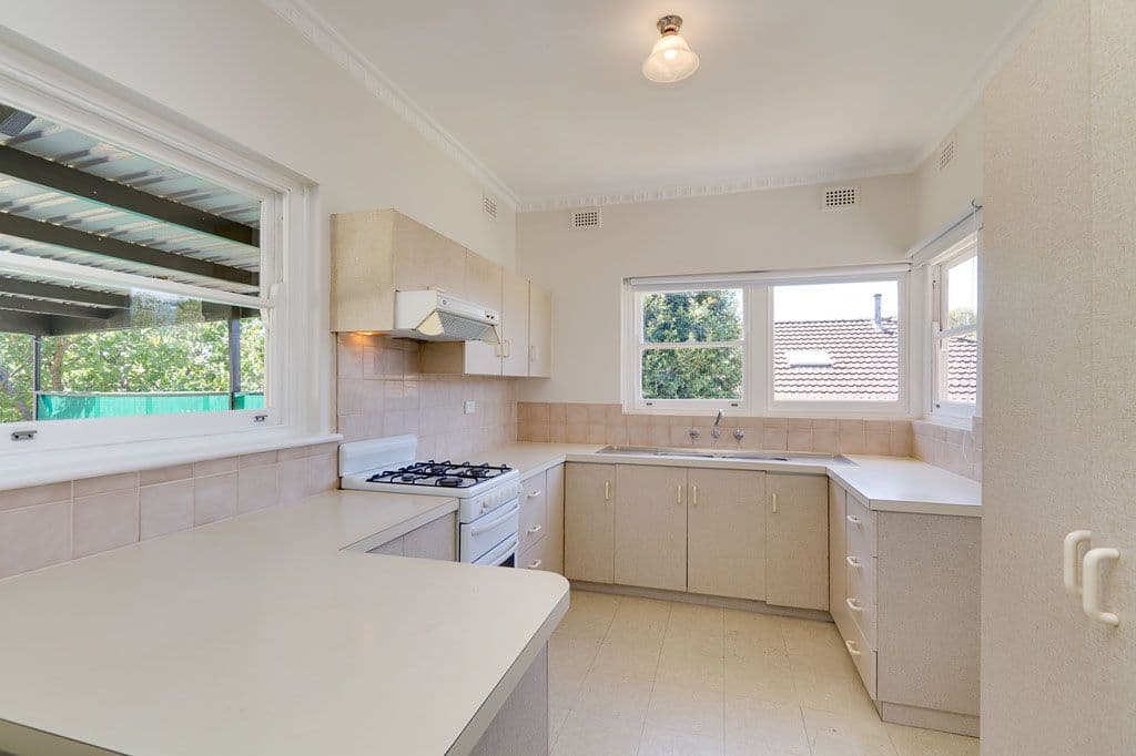 38 Shepherds Hill Road, BEDFORD PARK SA 5042, Bedford Park - Thumbnail 3