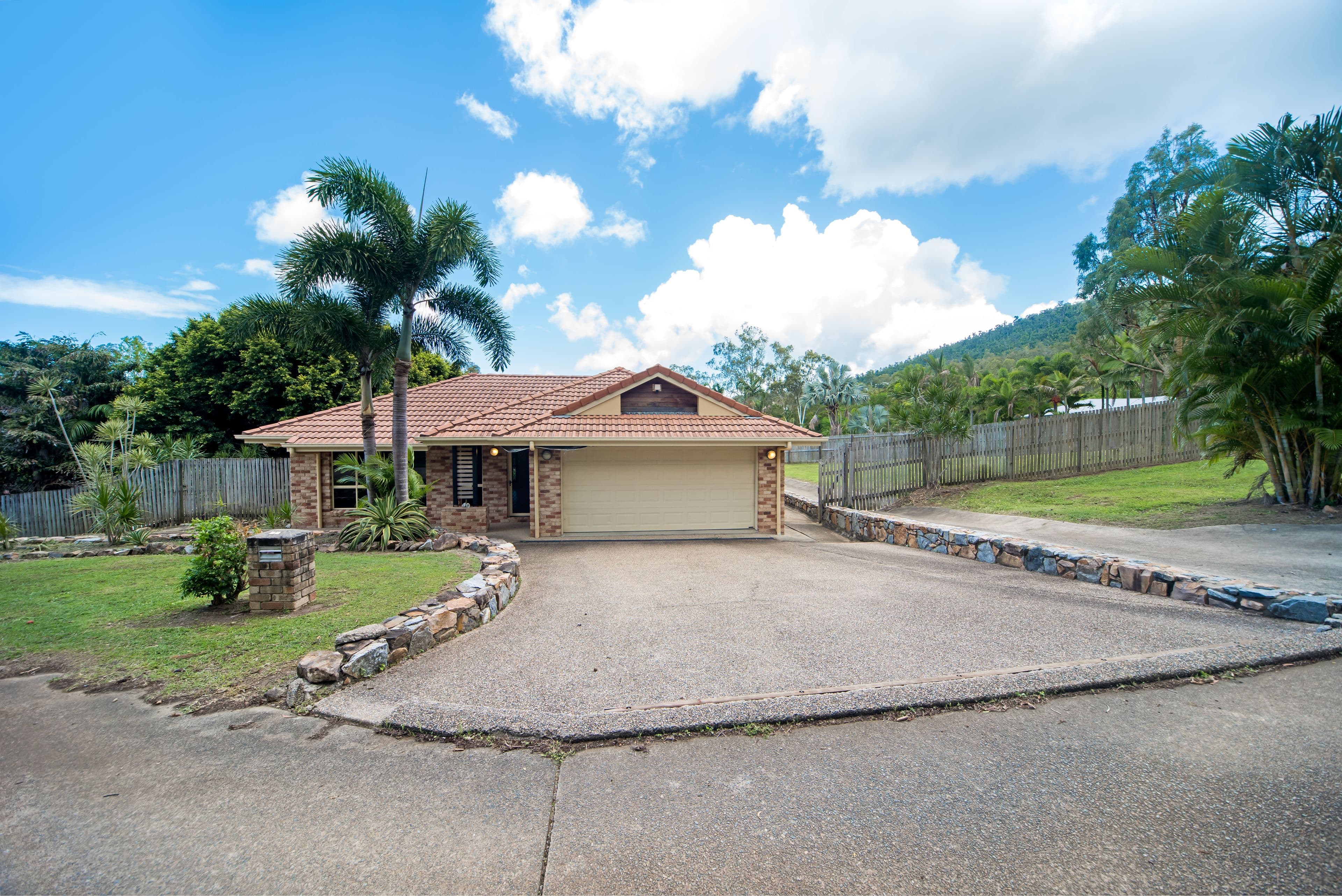 65 Parkwood Terrace, Cannonvale QLD 4802, Cannonvale - Image 1