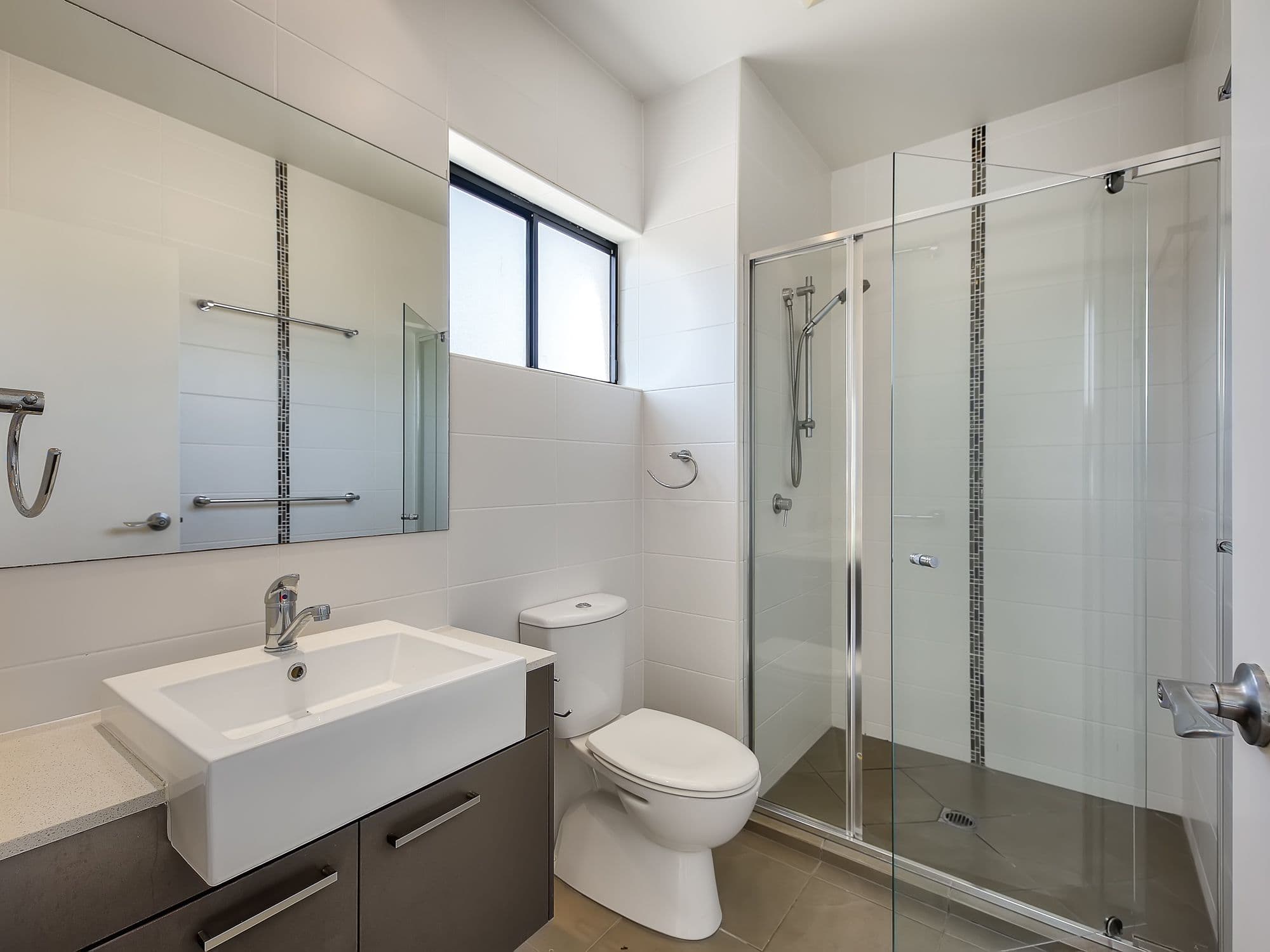 8 Lapstone Crescent, Yallambie, Yallambie - Thumbnail 4