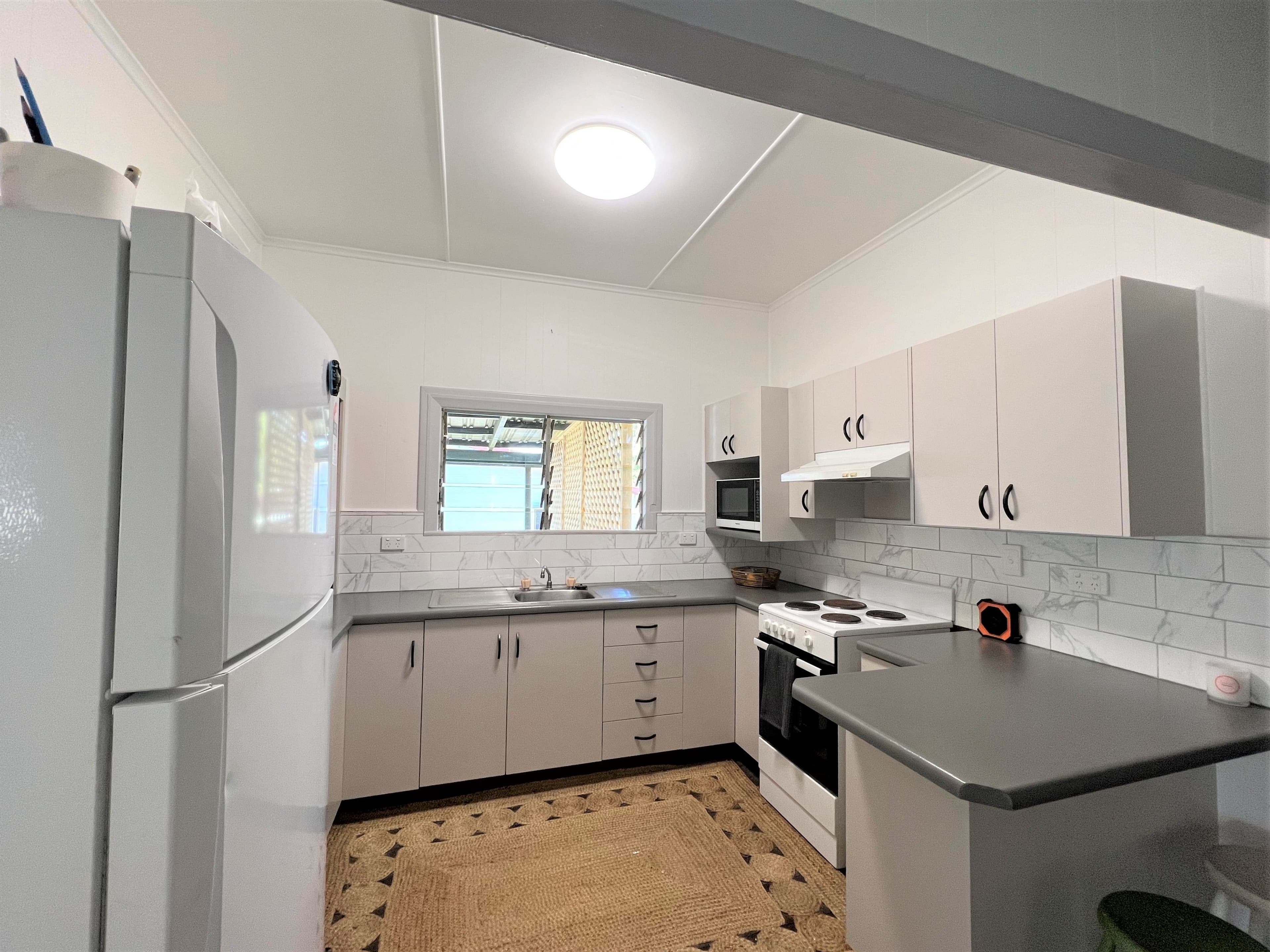 107 Hackett Terrace, Richmond Hill QLD 4820, Richmond Hill - Thumbnail 2