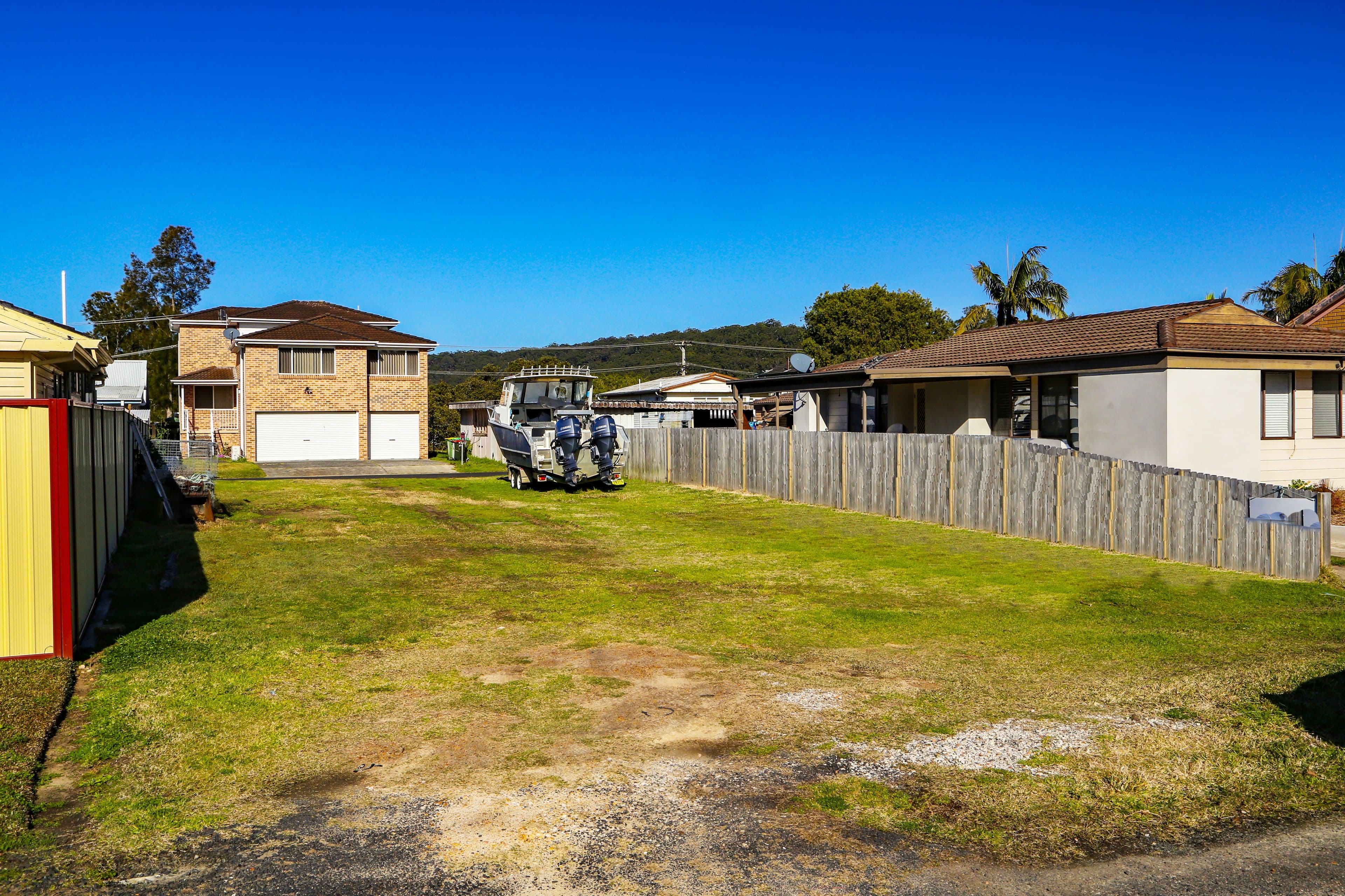 128 Kincumber Crescent, Davistown NSW 2251, Davistown - Thumbnail 2