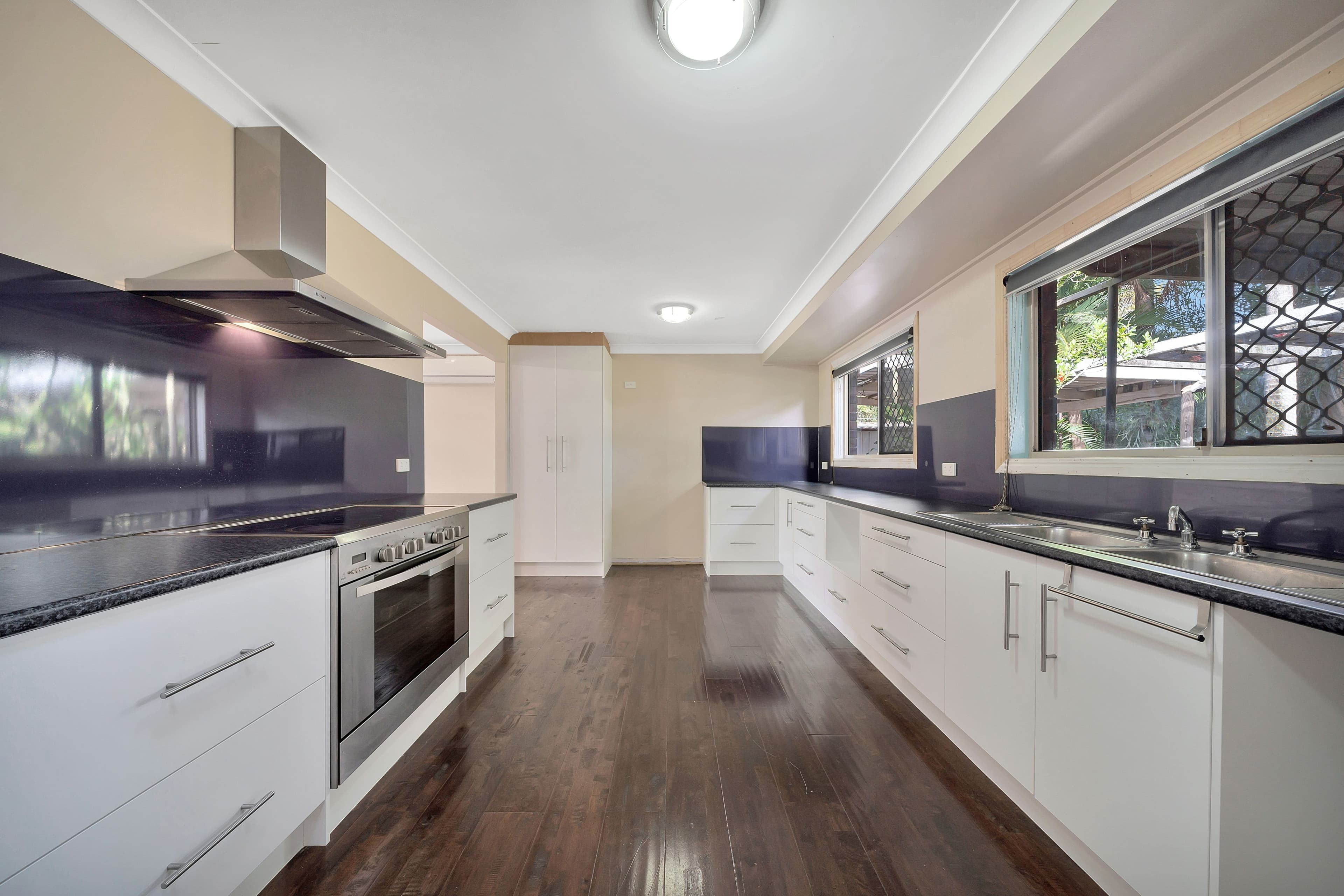 4 Harrier Avenue, Loganholme QLD 4129, Loganholme - Image 1