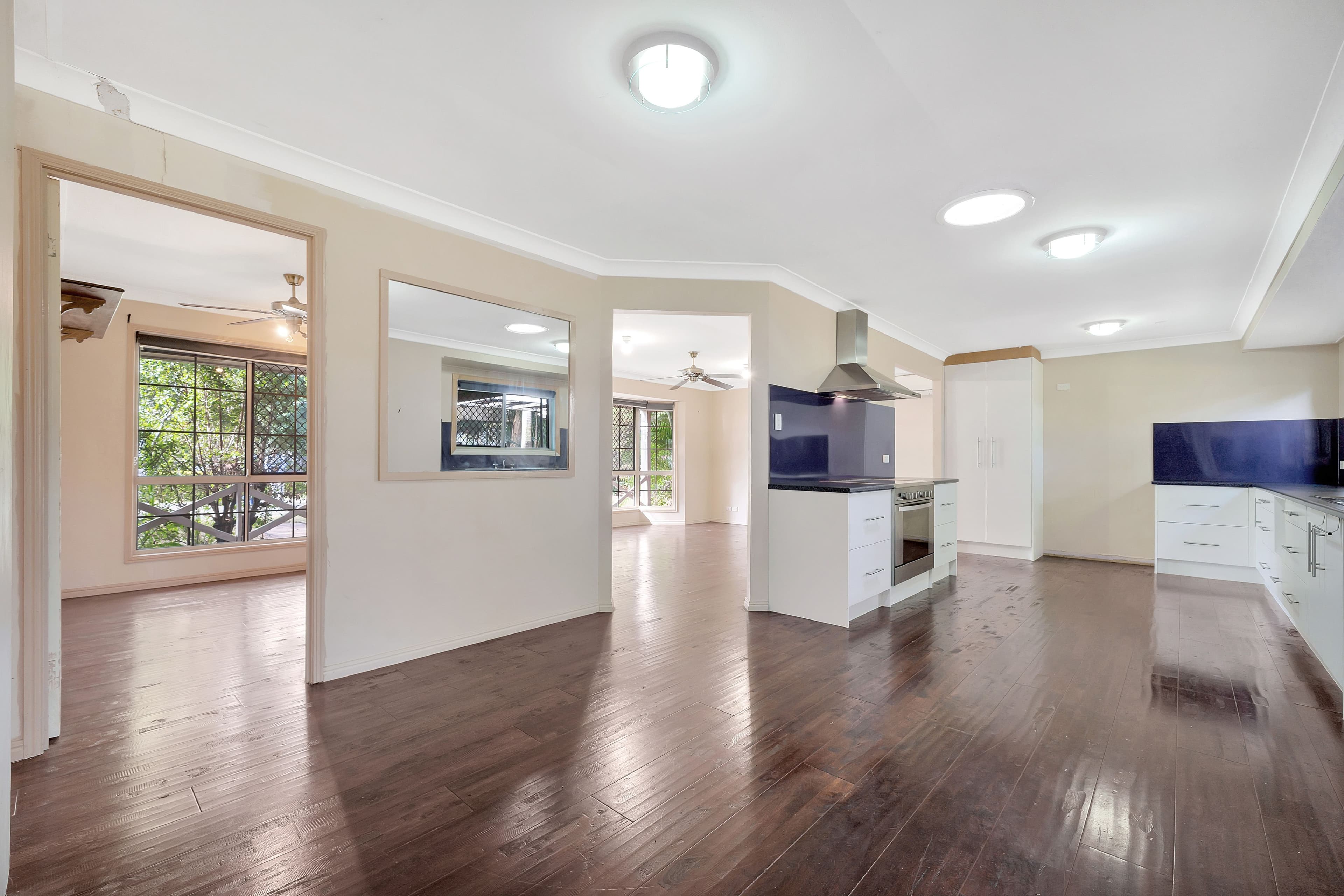 4 Harrier Avenue, Loganholme QLD 4129, Loganholme - Thumbnail 3