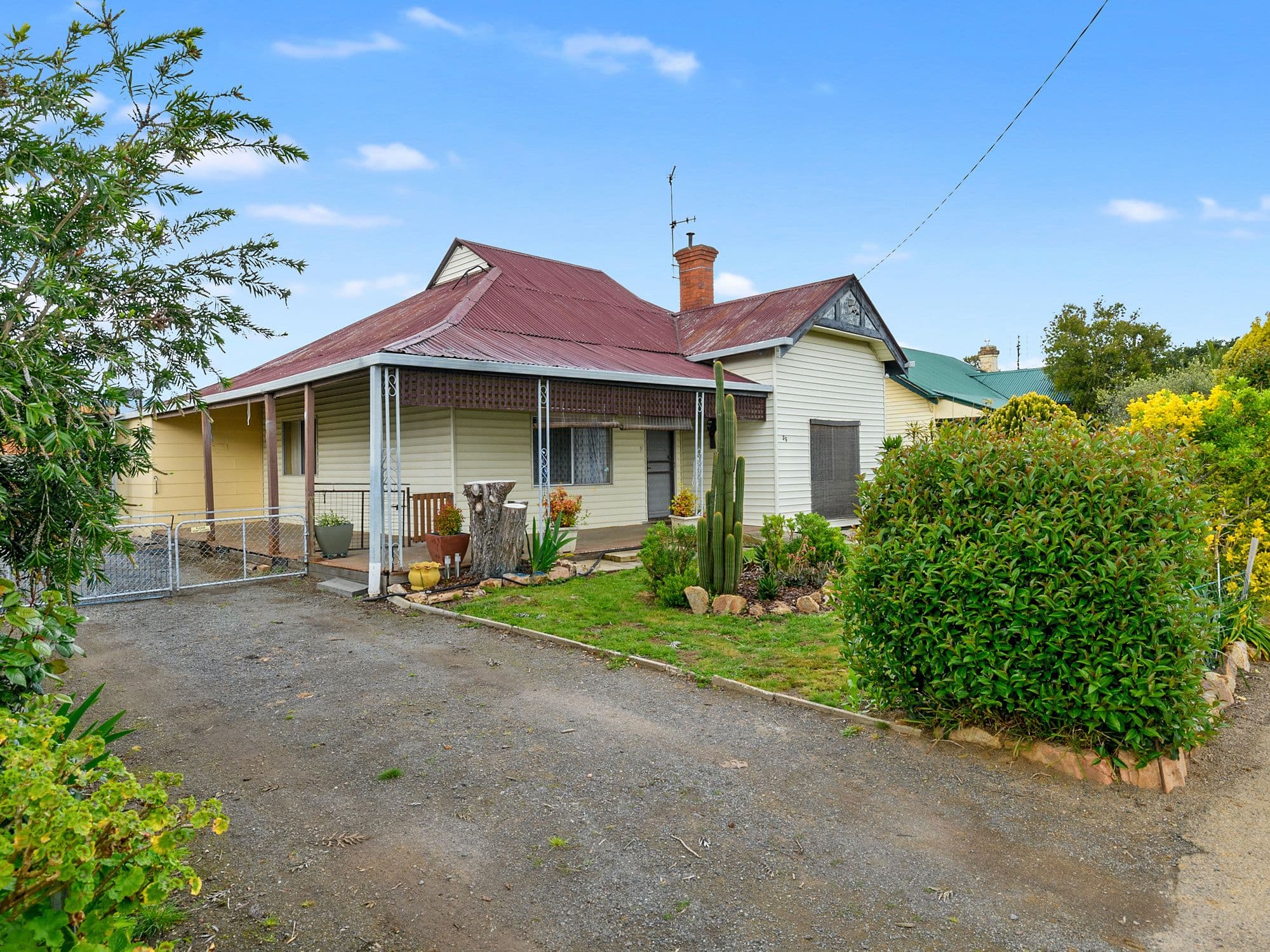 35 Barkly Street, Benalla VIC 3672, Benalla - Image 1