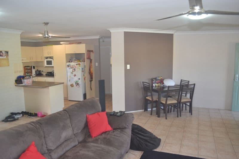 10 Bowls Street, YEPPOON QLD 4703, Yeppoon - Thumbnail 4