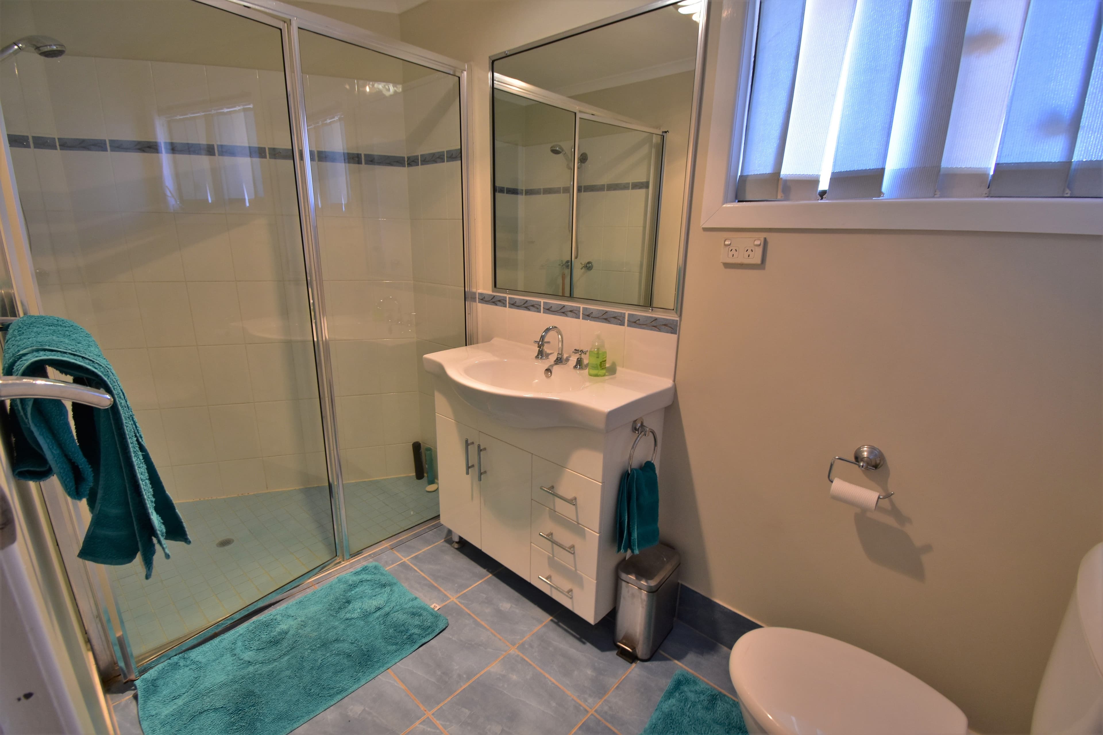 28 Miner Road, Longreach QLD 4730, Longreach - Thumbnail 7