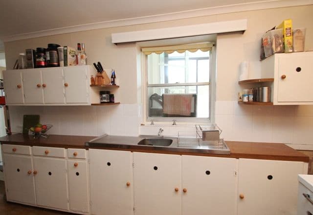 2 Houghton Street, CLARE SA 5453, Clare - Thumbnail 3