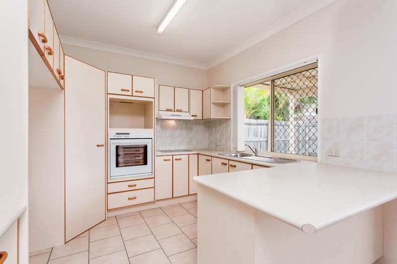 13 Macquarie Circuit, Forest Lake QLD 4078, Forest Lake - Thumbnail 7