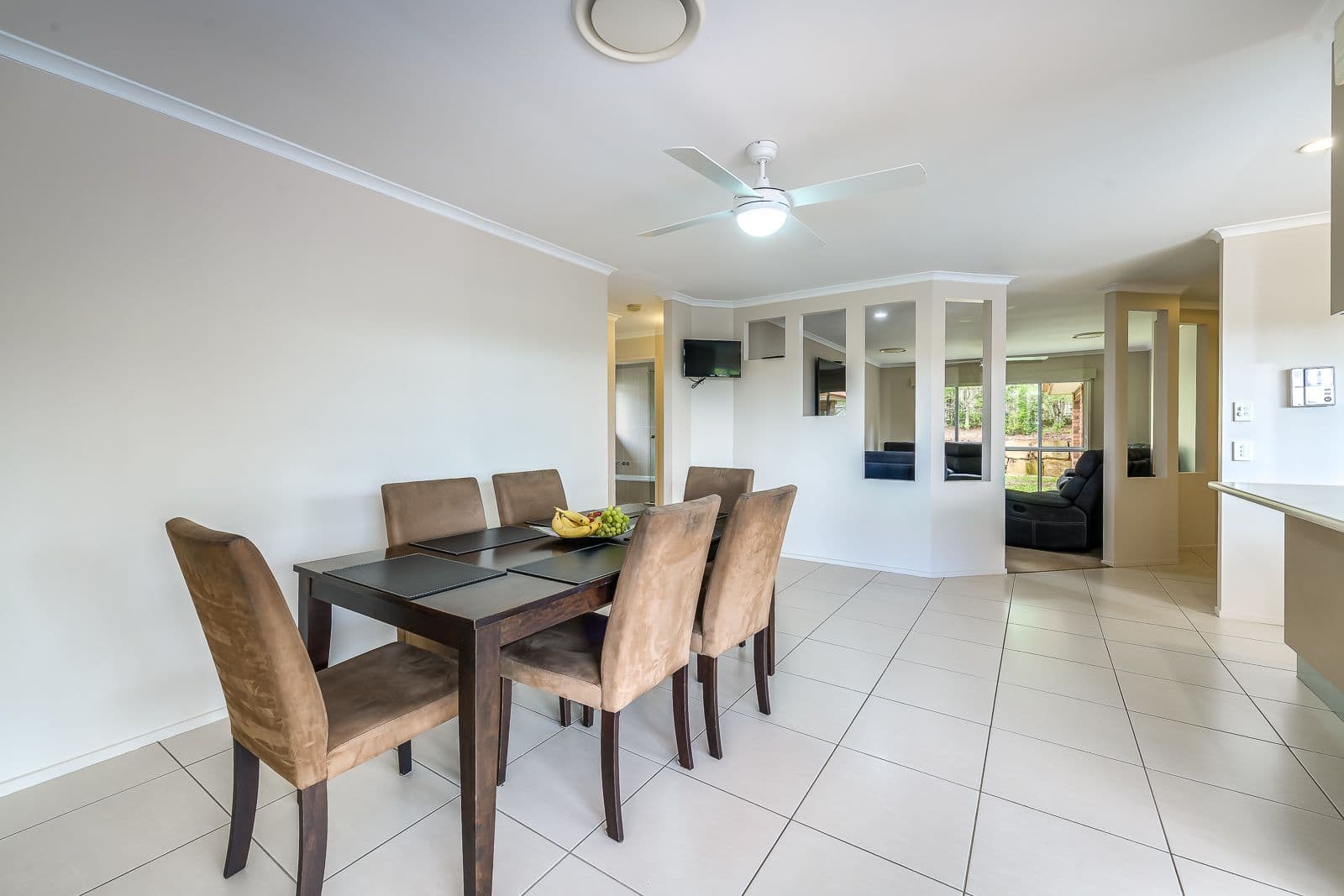 7 Glendale Place, Helensvale QLD 4212, Helensvale - Thumbnail 5