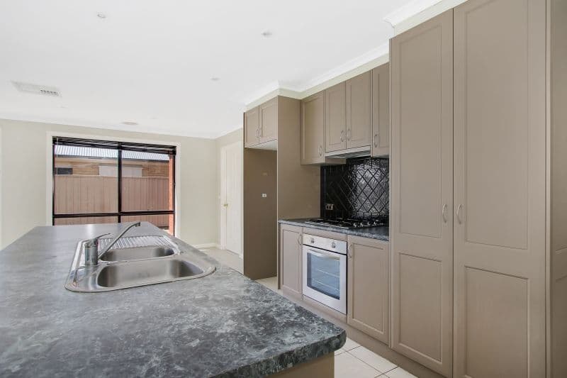 15 Derry Drive, Yarrawonga VIC 3730, Yarrawonga - Thumbnail 3