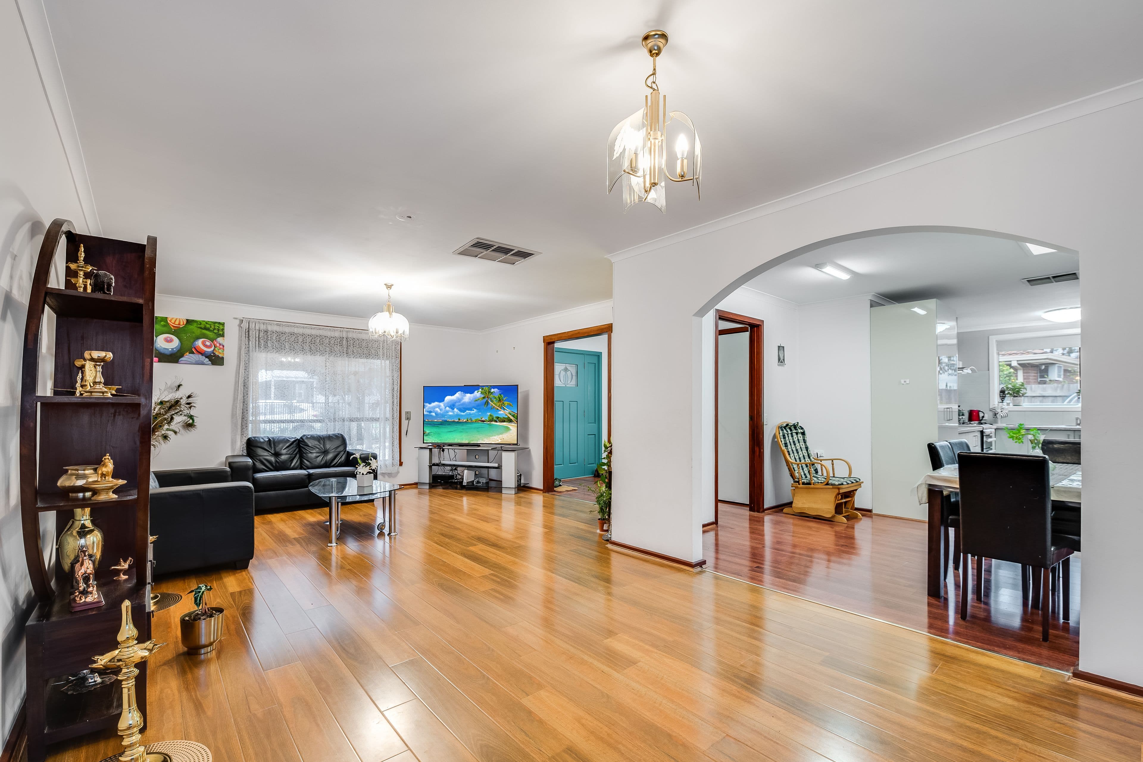 1 Roycroft Avenue, Mill Park VIC 3082, Mill Park - Thumbnail 5