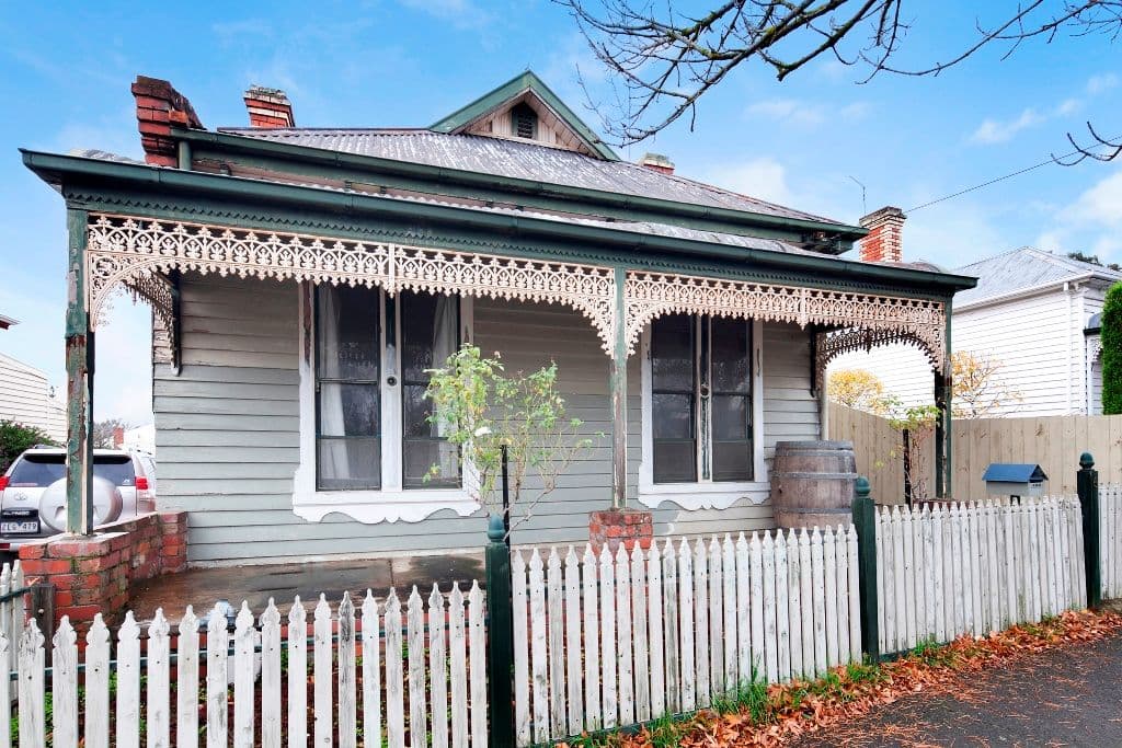 5 Young Street, GOLDEN POINT VIC 3350, Golden Point - Image 1