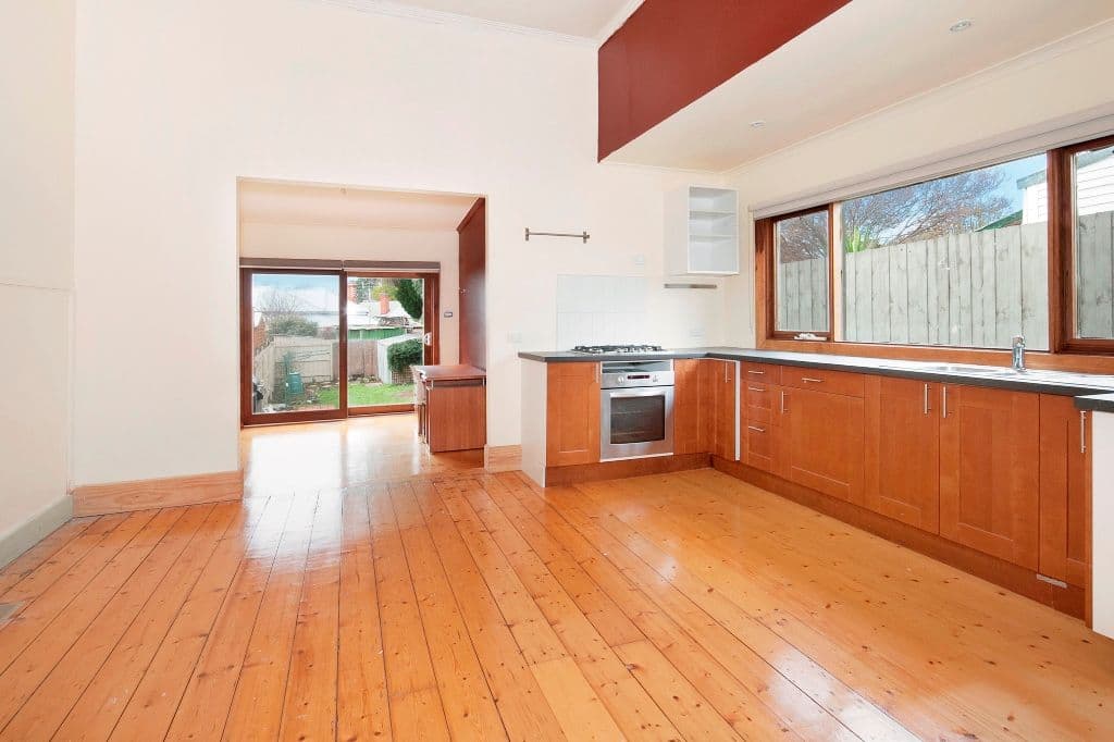 5 Young Street, GOLDEN POINT VIC 3350, Golden Point - Thumbnail 3
