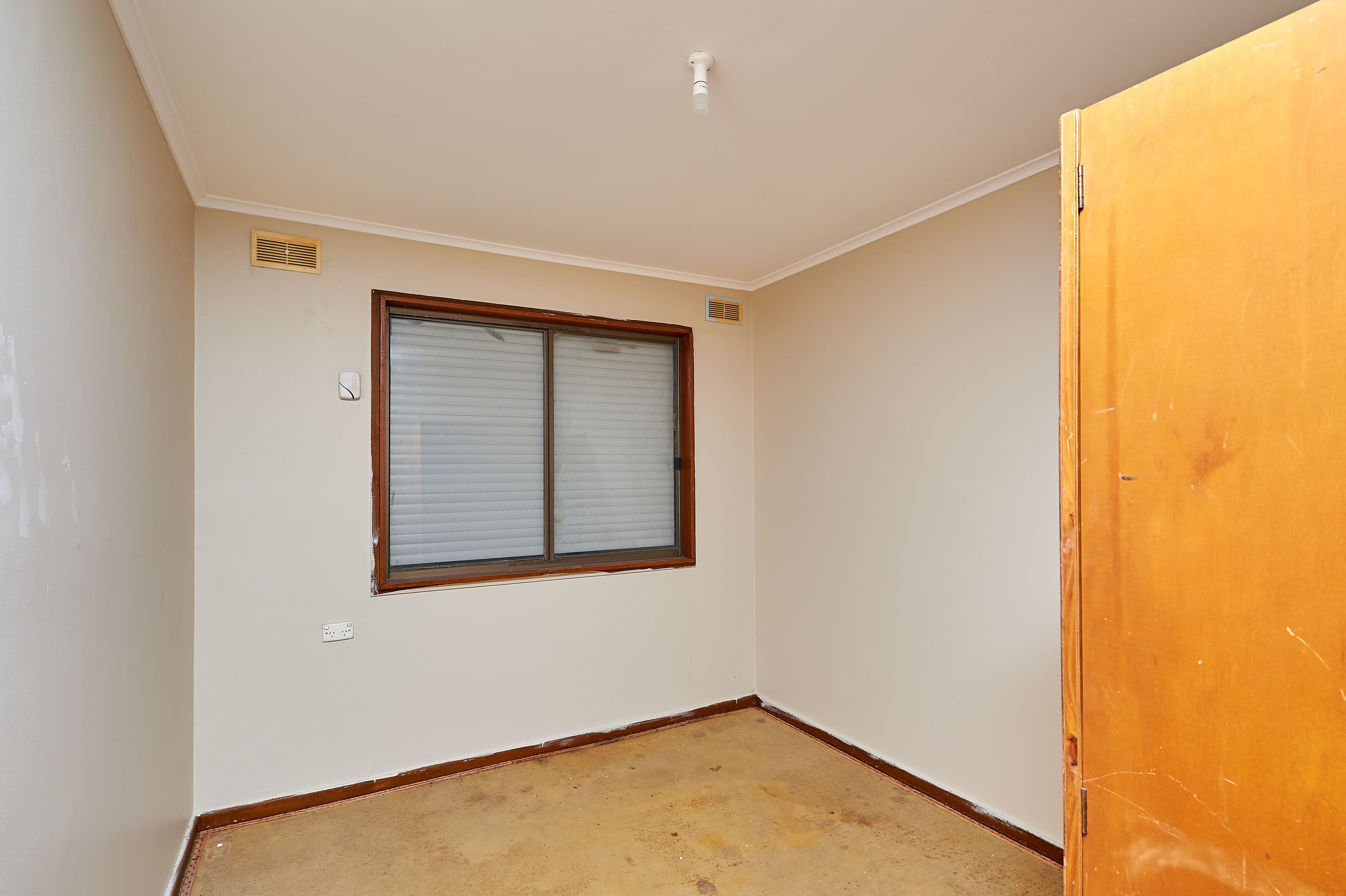 2 Kenny Place, Tolland - Thumbnail 5