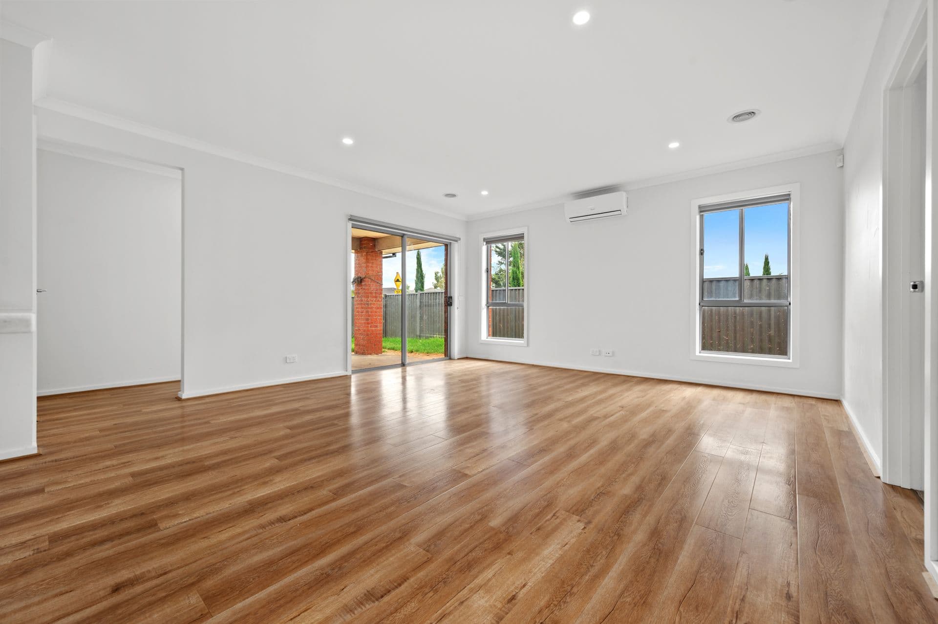 60 Runcorn Crescent, Strathtulloh VIC 3338, Strathtulloh - Thumbnail 4