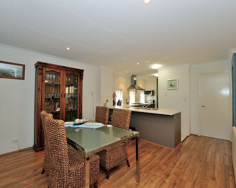 204 Kent Street, ROCKINGHAM WA 6168, Rockingham - Thumbnail 7