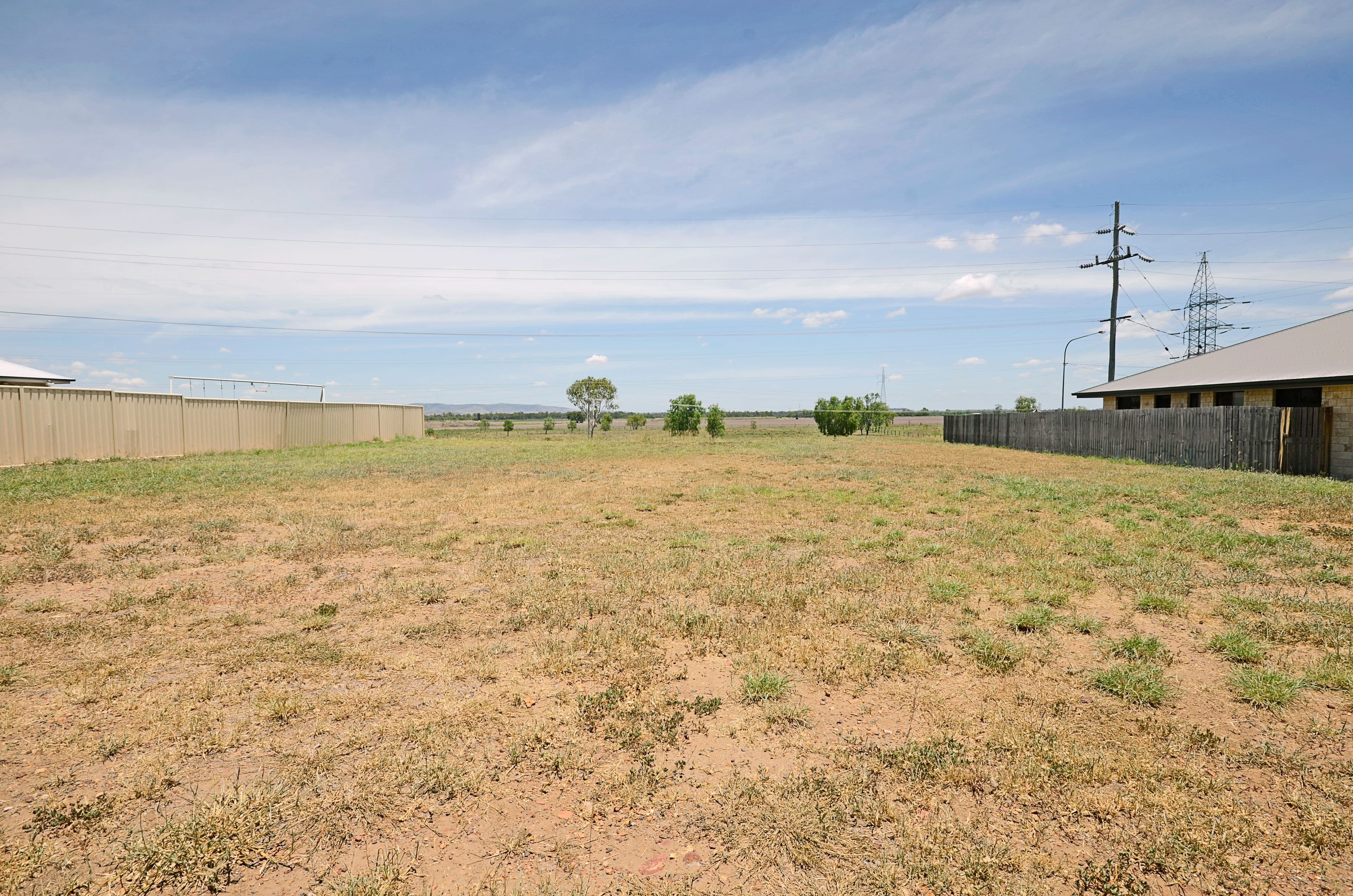 4 Halberstater Close, Biloela QLD 4715, Biloela - Thumbnail 2