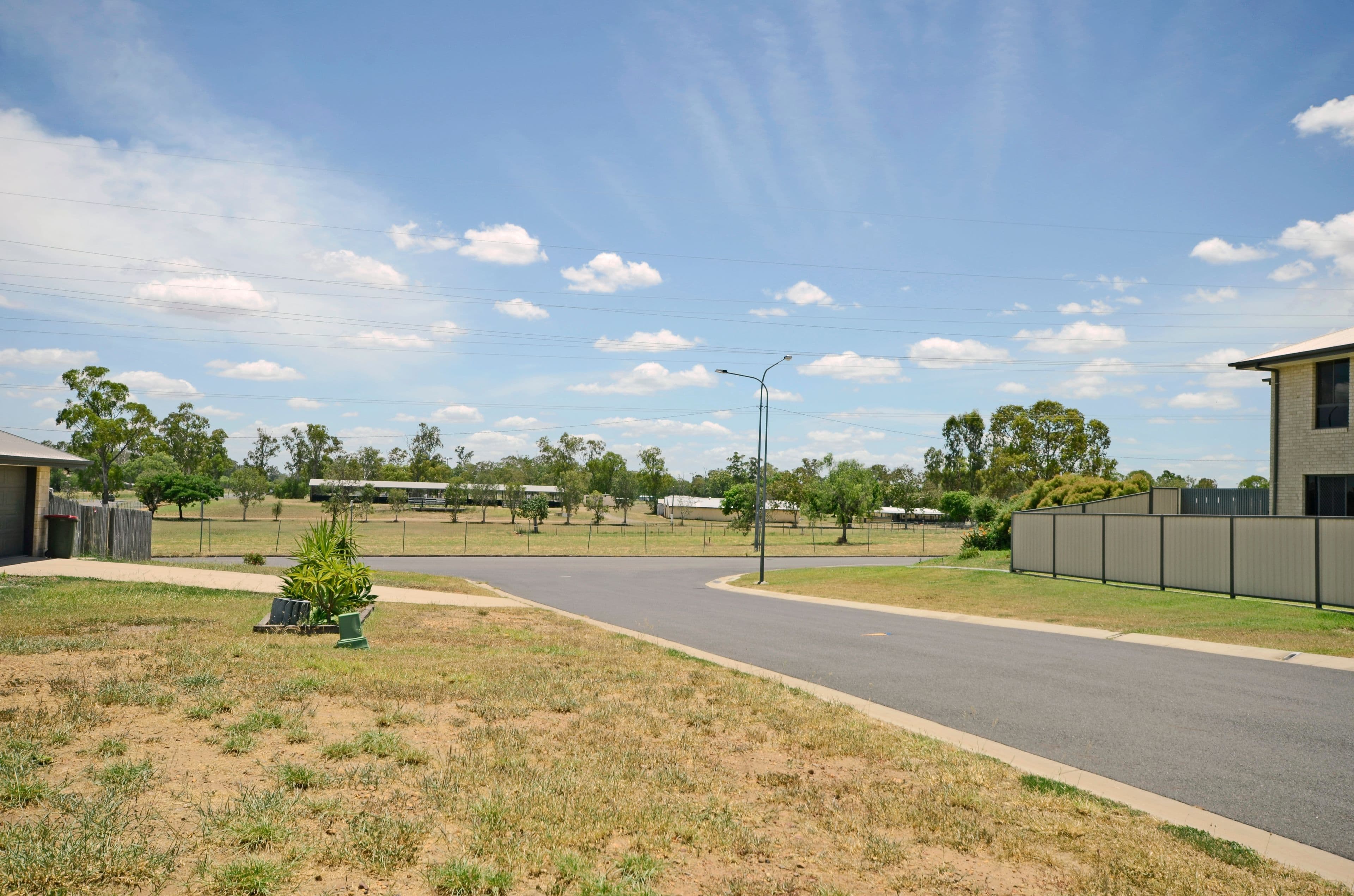 4 Halberstater Close, Biloela QLD 4715, Biloela - Thumbnail 3