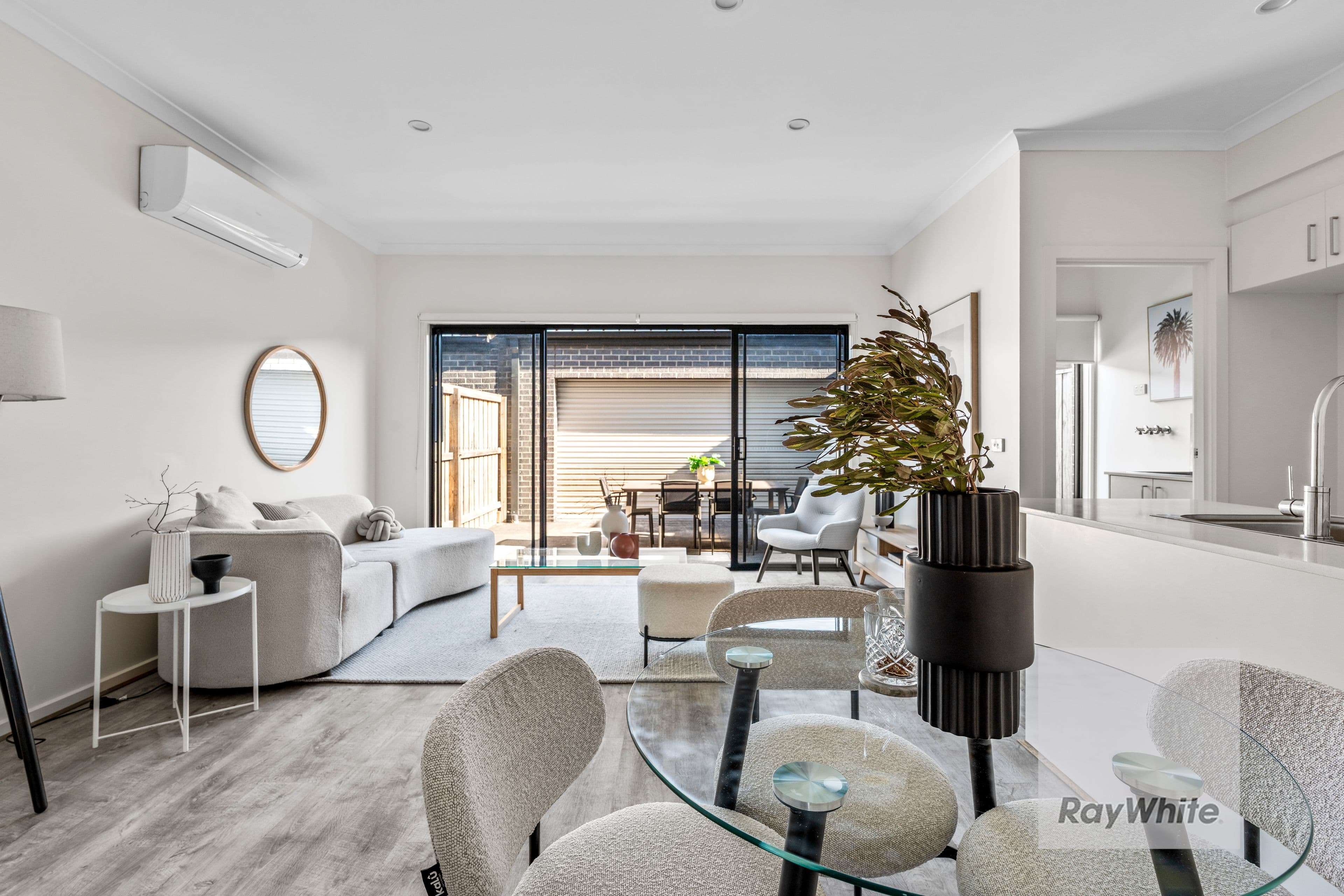 94 Macedon Parade, Wollert VIC 3750, Wollert - Thumbnail 6