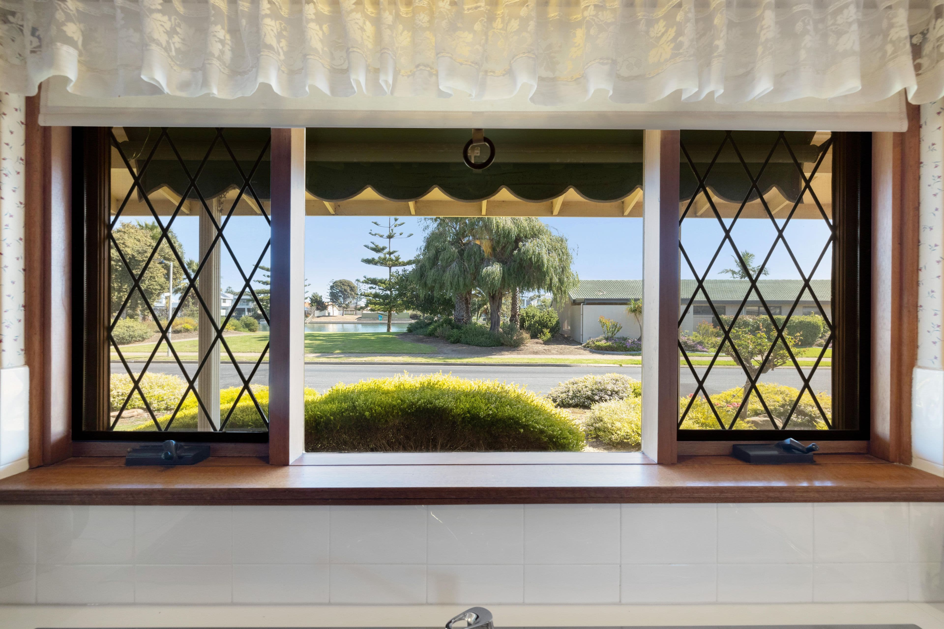 1 Barbados Court, West Lakes SA 5021, West Lakes - Thumbnail 7