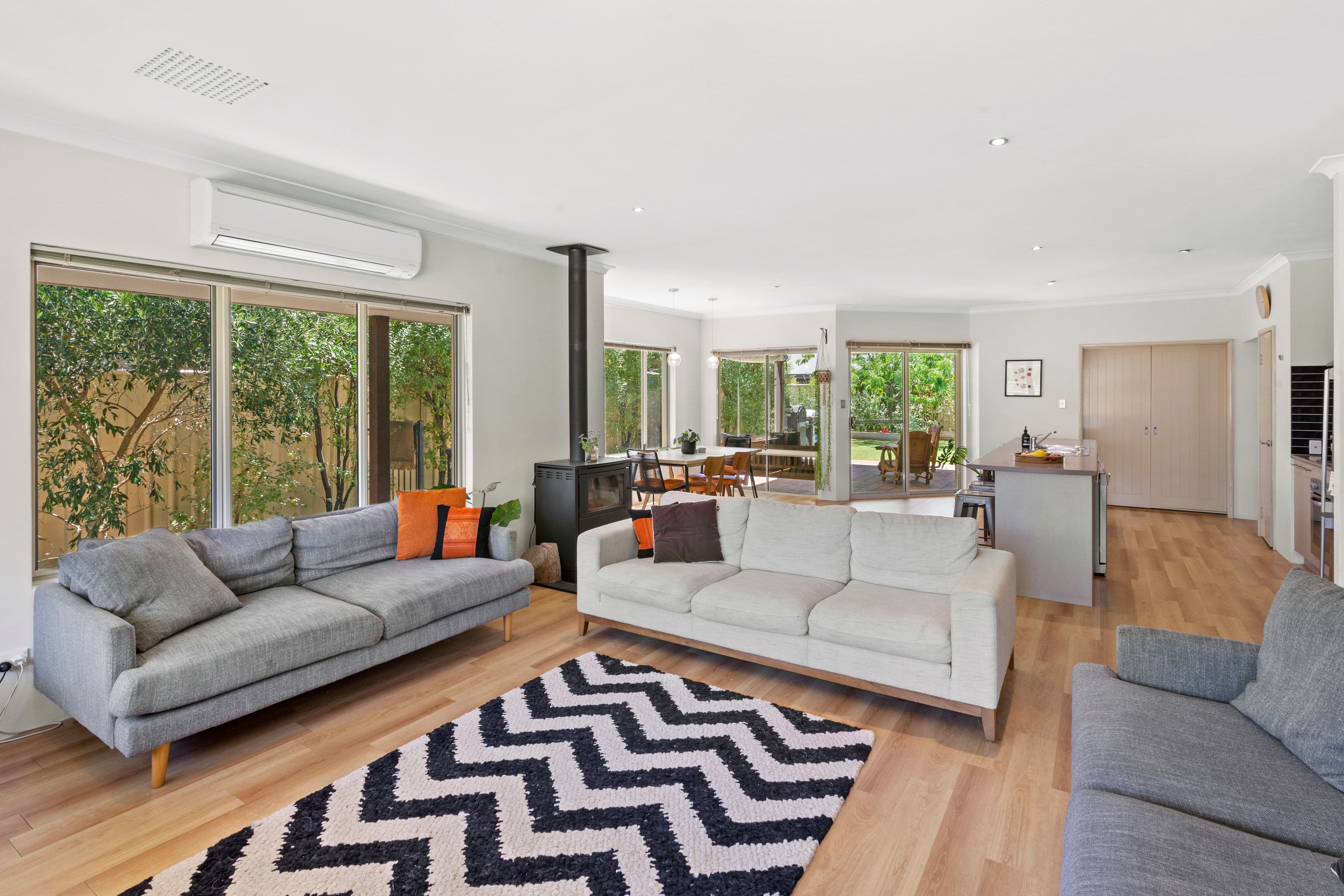 35 Castleroy Terrace, Dunsborough WA 6281, Dunsborough - Thumbnail 3