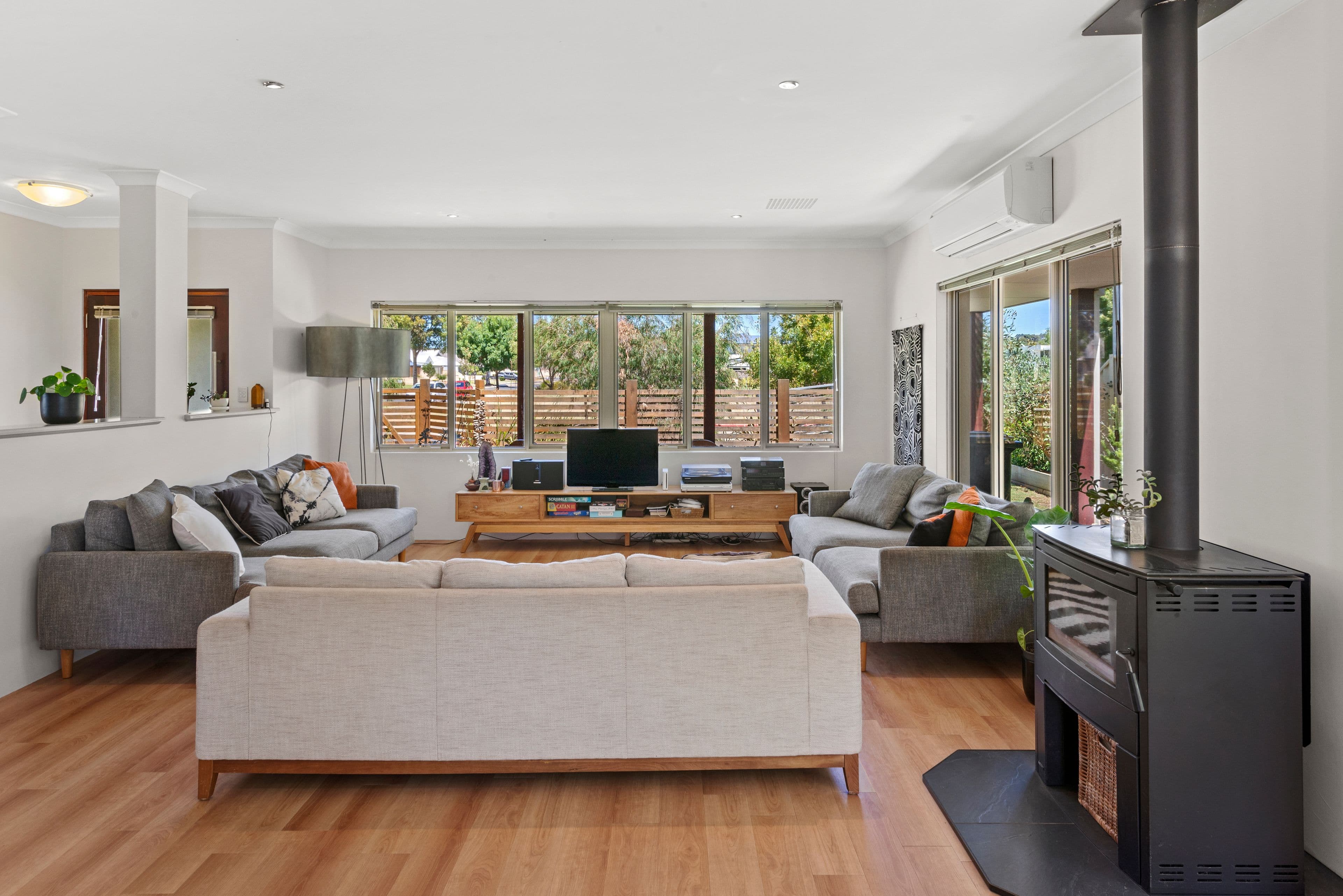 35 Castleroy Terrace, Dunsborough WA 6281, Dunsborough - Thumbnail 7