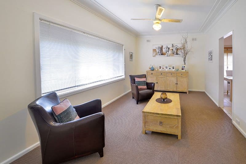 32 Grandview Street, CAMPBELLTOWN NSW 2560, Campbelltown - Thumbnail 3