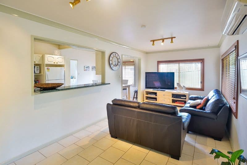 32 Grandview Street, CAMPBELLTOWN NSW 2560, Campbelltown - Thumbnail 7