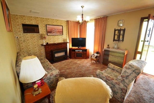 12 Alfred Street, SEYMOUR VIC 3660, Seymour - Thumbnail 3