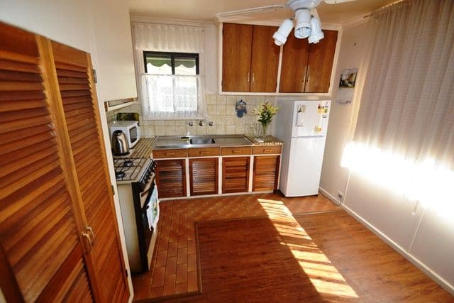 12 Alfred Street, SEYMOUR VIC 3660, Seymour - Thumbnail 5