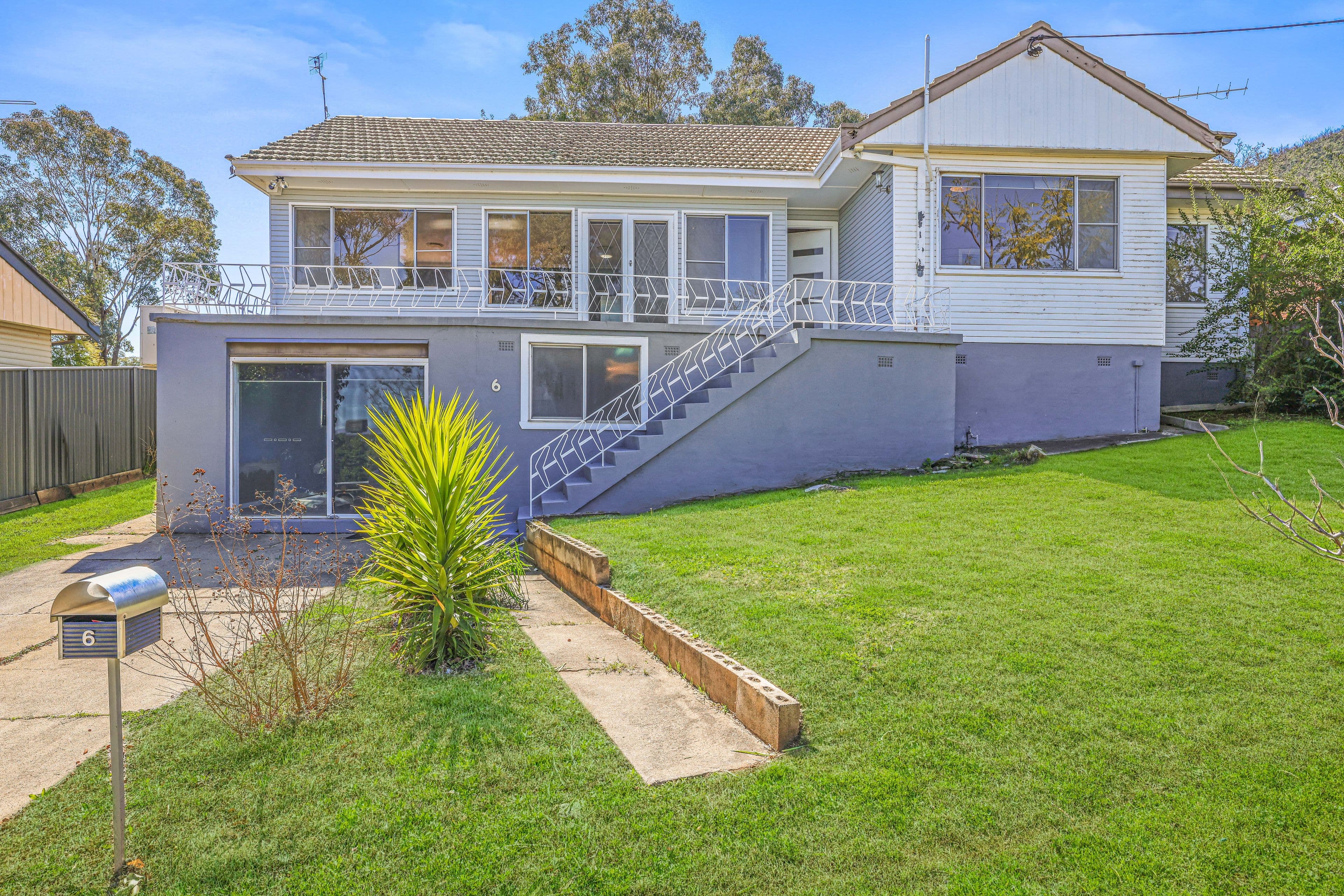 6 Rosedale Avenue, Tamworth NSW 2340, East Tamworth - Image 1