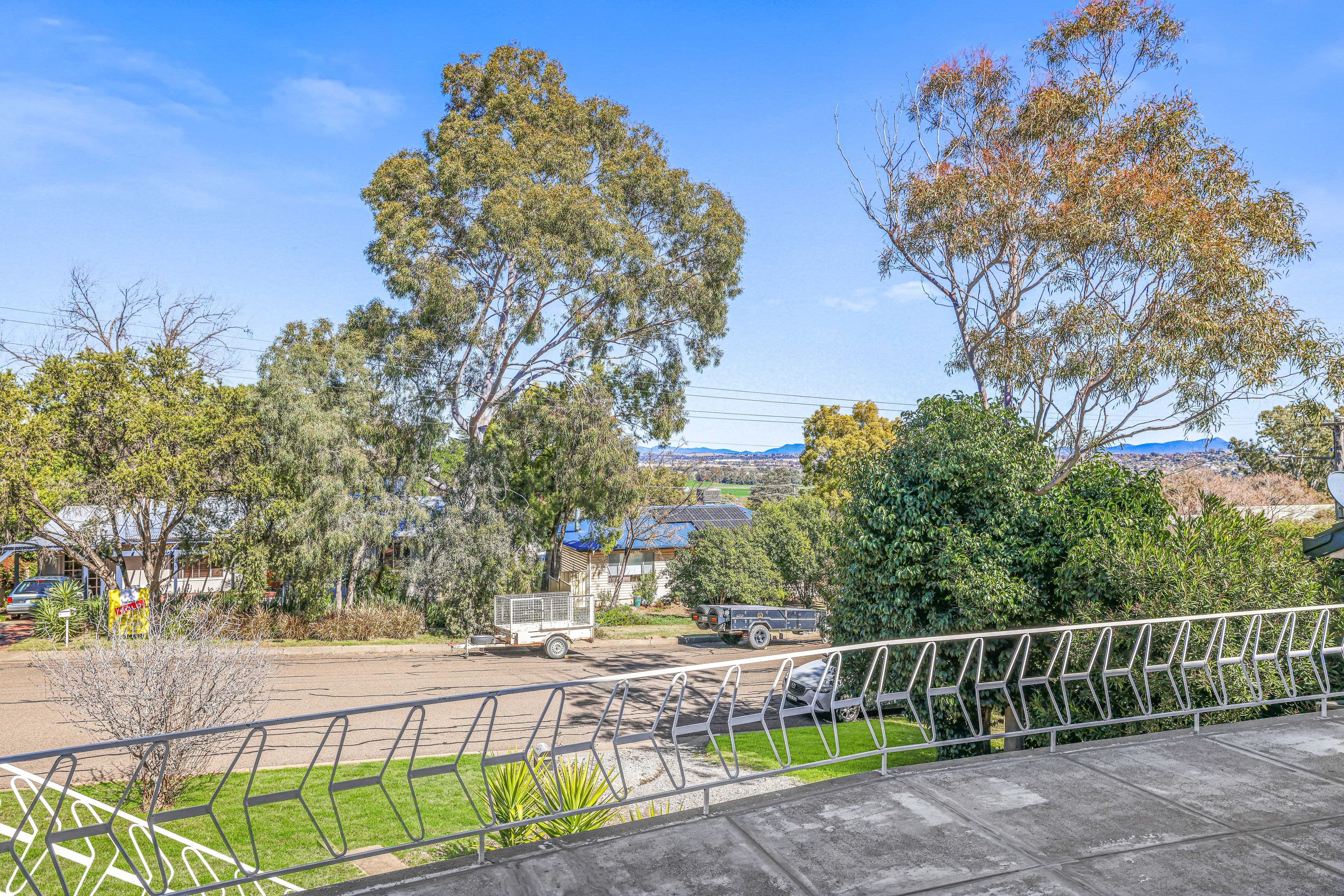 6 Rosedale Avenue, Tamworth NSW 2340, East Tamworth - Thumbnail 2