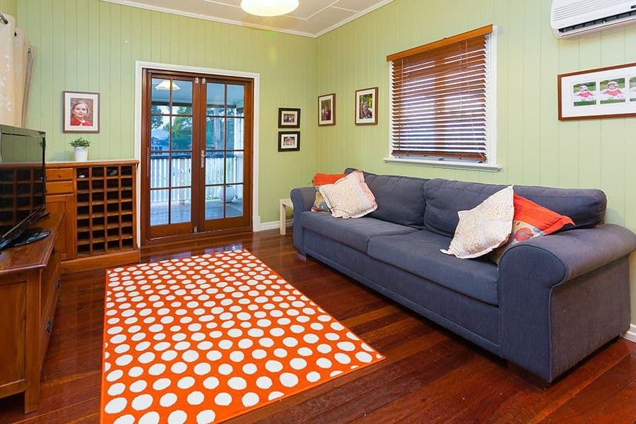 38 Waratah Avenue, Holland Park West QLD 4121, Holland Park West - Thumbnail 3