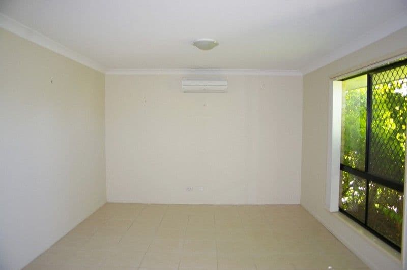 34 Bramble Crescent, DECEPTION BAY QLD 4508, Deception Bay - Thumbnail 5