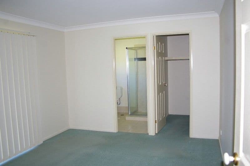 34 Bramble Crescent, DECEPTION BAY QLD 4508, Deception Bay - Thumbnail 6