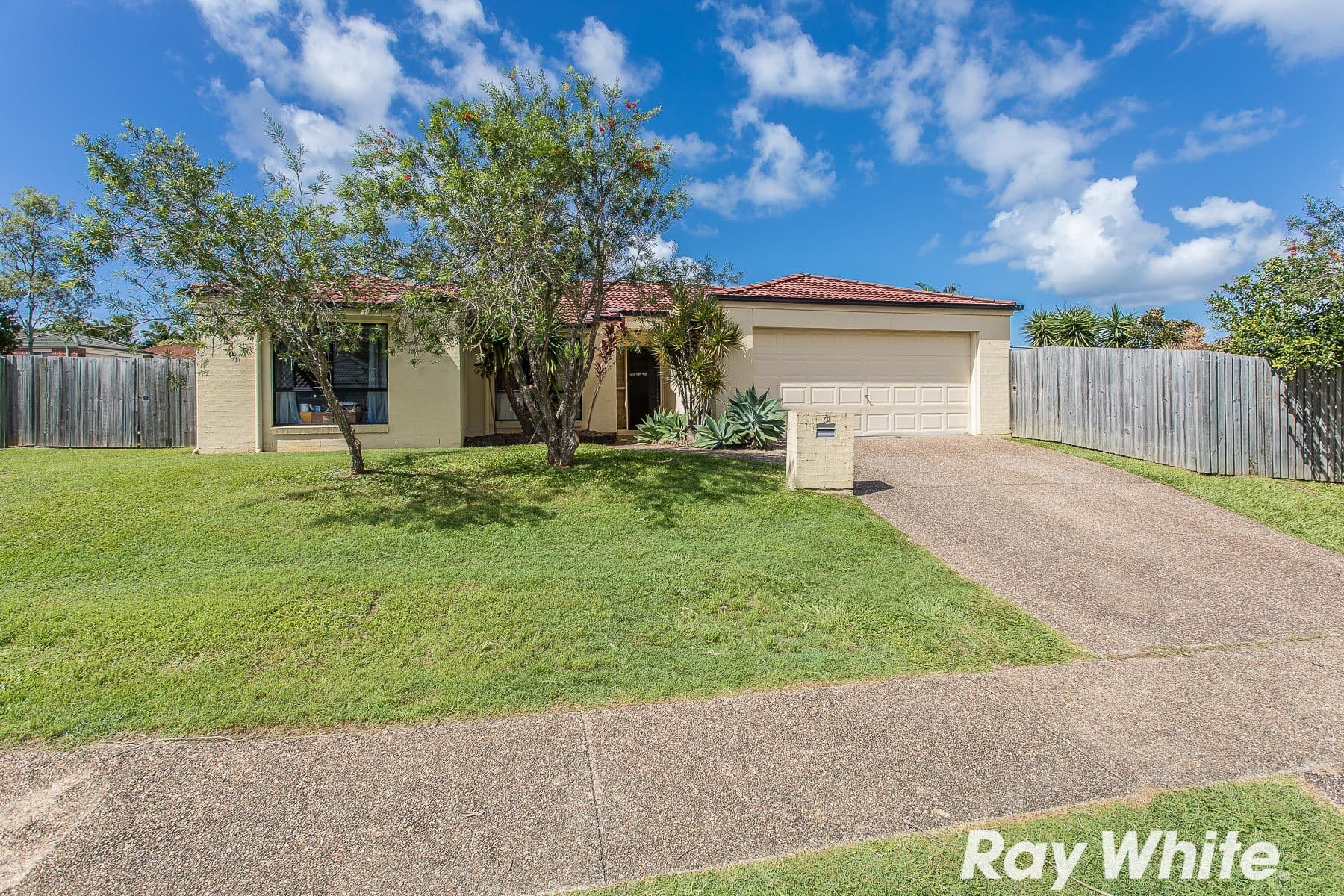 70 Warrego Crescent, Murrumba Downs QLD 4503, Murrumba Downs - Thumbnail 2