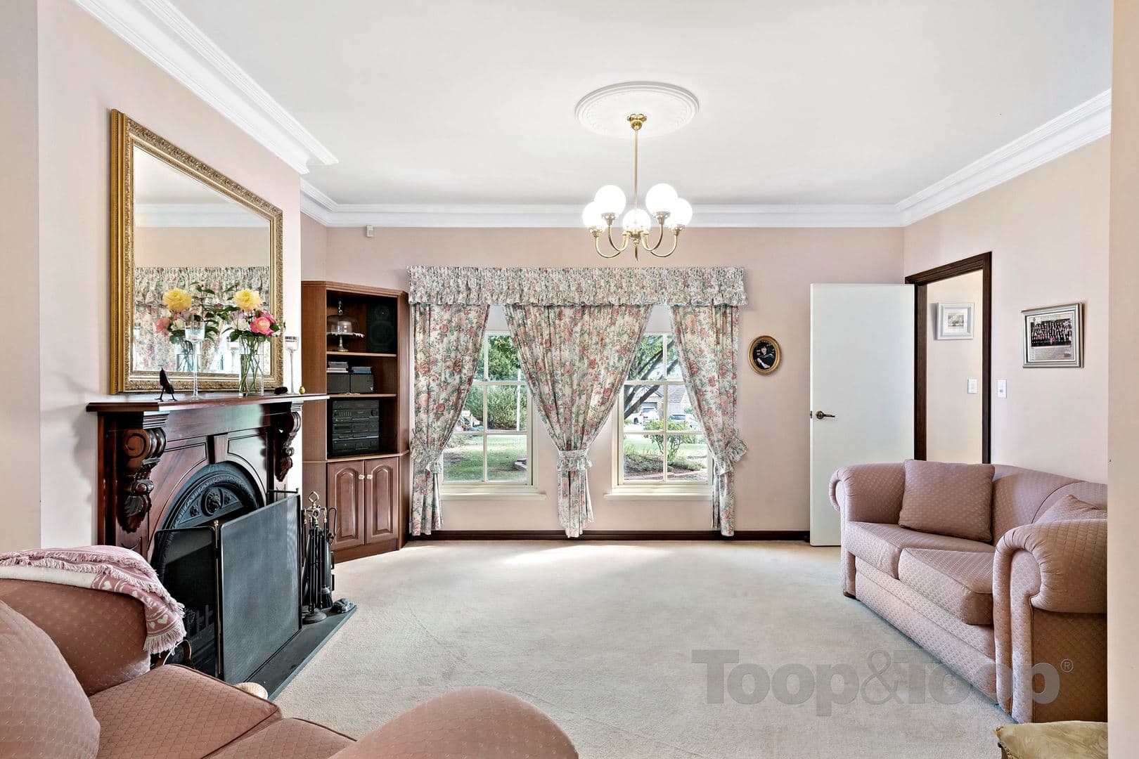19 Tafquin Street, Panorama SA 5041, Panorama - Thumbnail 2