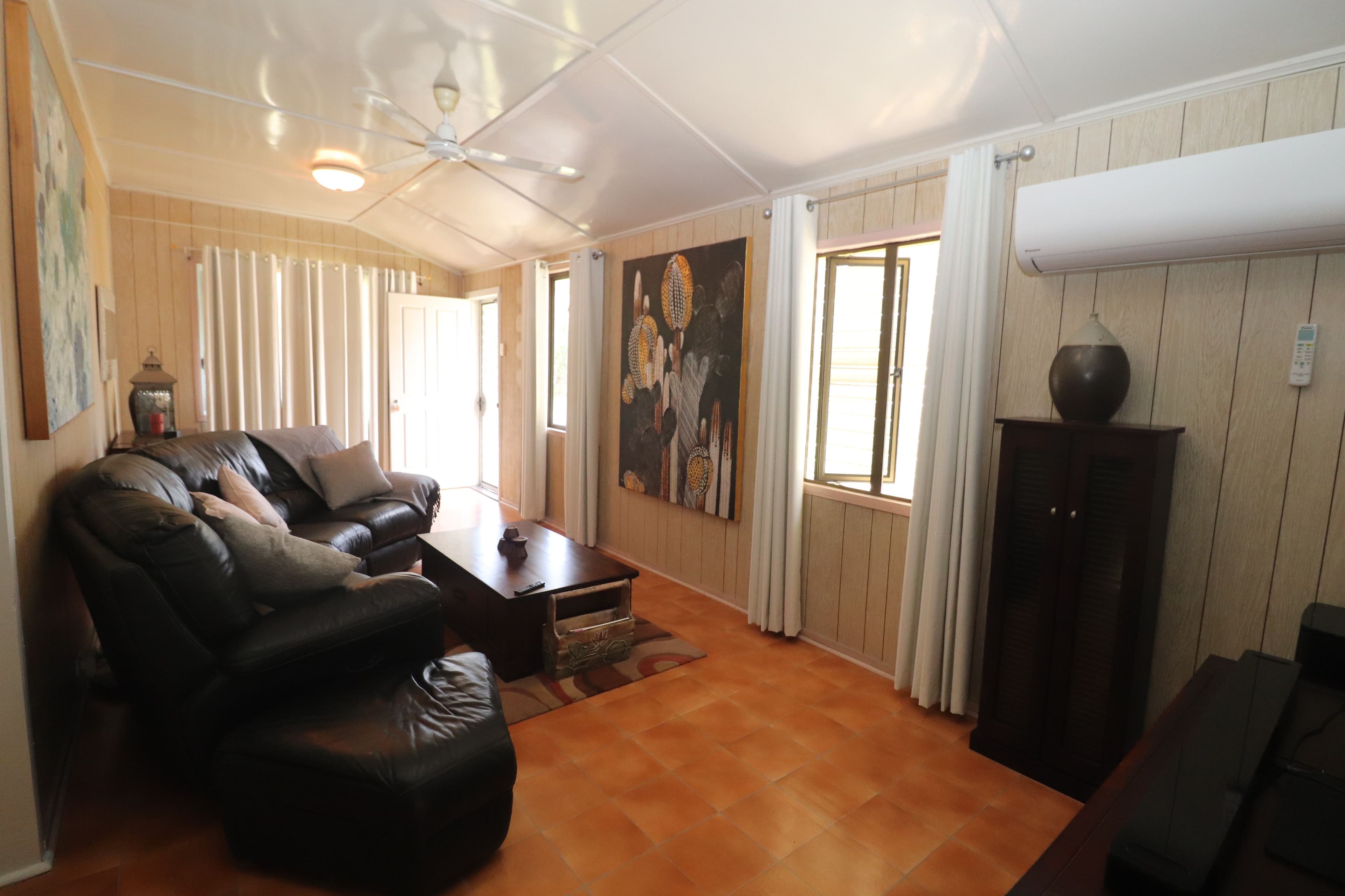 23 Lynn Street, Ingham QLD 4850, Ingham - Thumbnail 4
