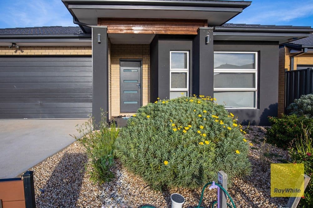 35 Serengeti Circuit, Tarneit VIC 3029, Tarneit - Thumbnail 2