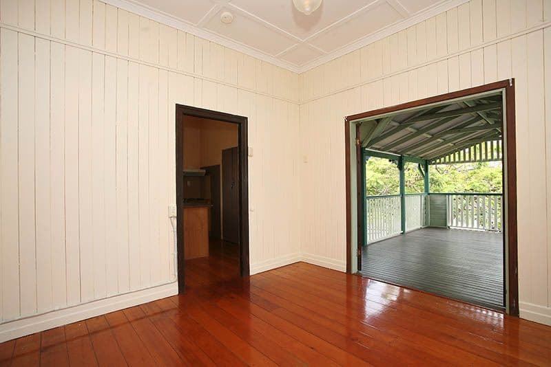 33 Leslie Street, BARDON QLD 4065, Bardon - Thumbnail 3